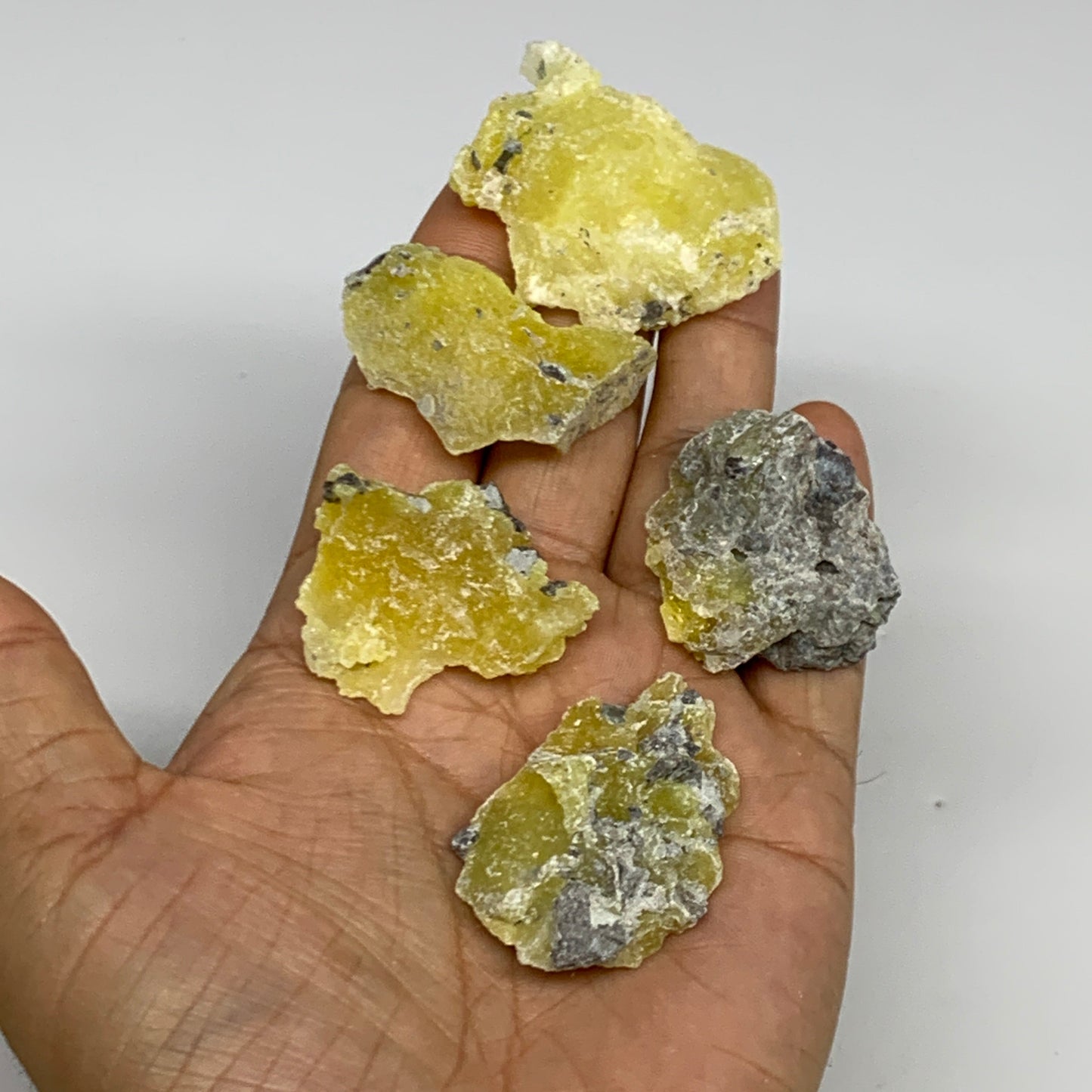 0.71 lbs, 1.3"-1.9", 36pcs, Brucite Crystal Minerals Specimens @Pakistan, B30151