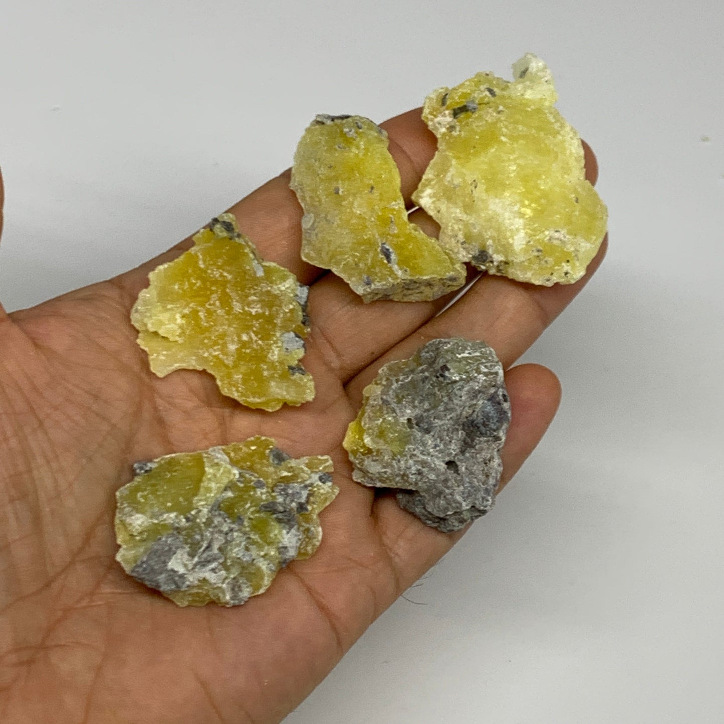 0.71 lbs, 1.3"-1.9", 36pcs, Brucite Crystal Minerals Specimens @Pakistan, B30151