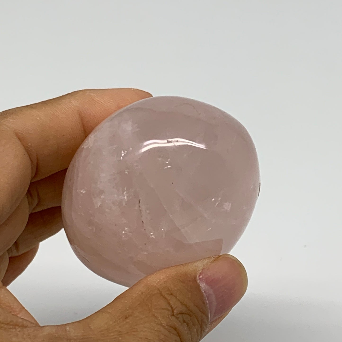 154.7g , 2.3"x1.9"x1.5", Natural Pink Rose Quartz Palm-stone Crystal, B37316