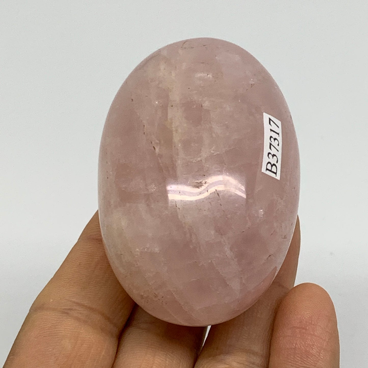 144.6g , 2.6"x1.7"x1.4", Natural Pink Rose Quartz Palm-stone Crystal, B37317