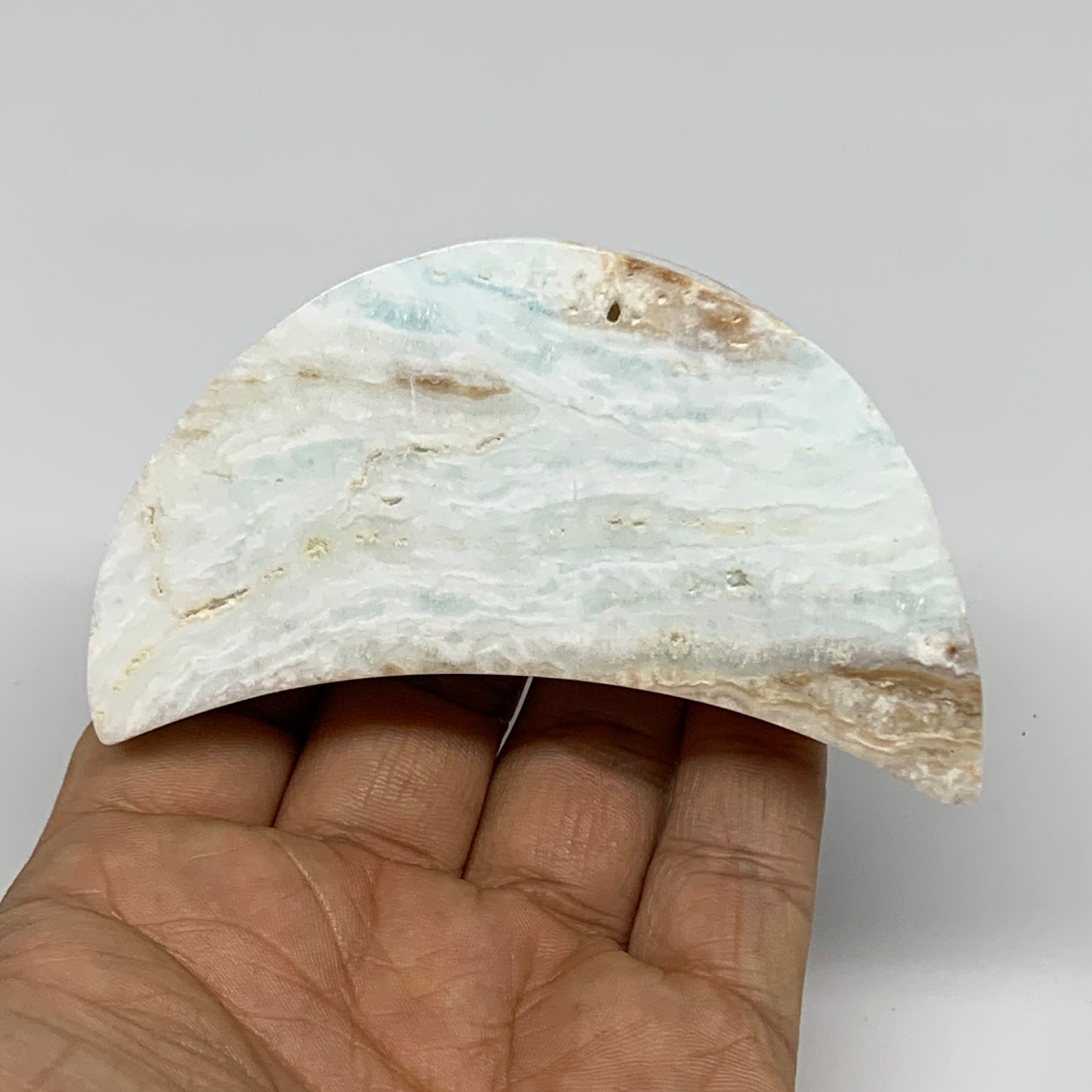 149.9g, 3.4"x1.7"x0.7", Caribbean Calcite Moon Crescent Gemstone, B33674