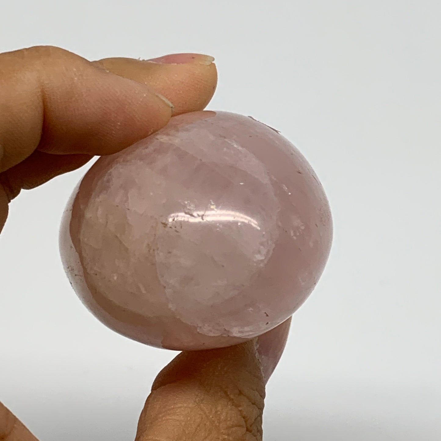 144.6g , 2.6"x1.7"x1.4", Natural Pink Rose Quartz Palm-stone Crystal, B37317