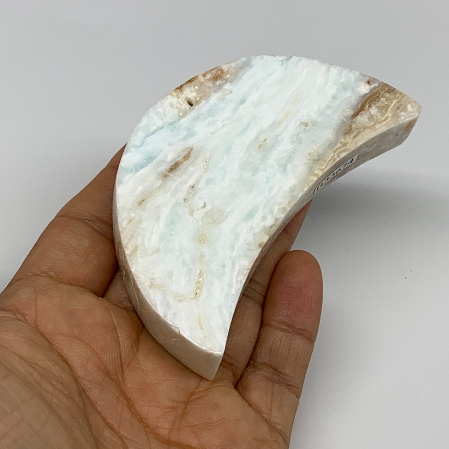 149.9g, 3.4"x1.7"x0.7", Caribbean Calcite Moon Crescent Gemstone, B33674