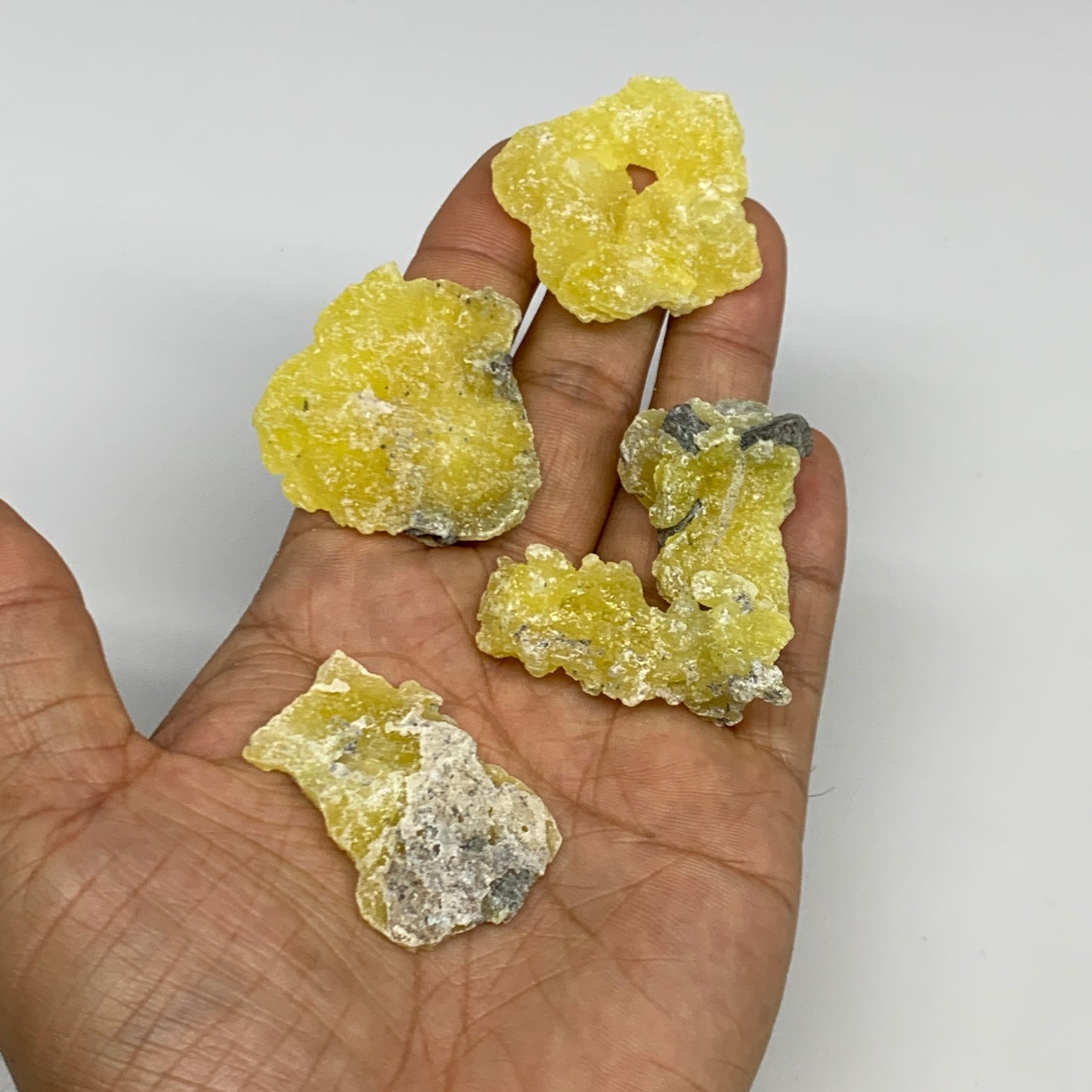 0.68 lbs, 1.2"-1.9", 36pcs, Brucite Crystal Minerals Specimens @Pakistan, B30154