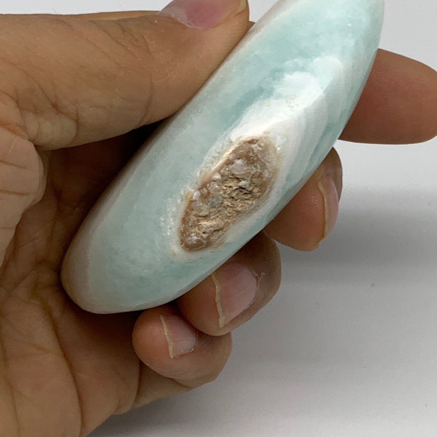 100g, 3.1"x1.3"x0.9", Caribbean Calcite Moon Crescent Gemstone, B33675