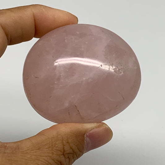 126.5g , 2.2"x2"x1.3", Natural Pink Rose Quartz Palm-stone Crystal, B37323