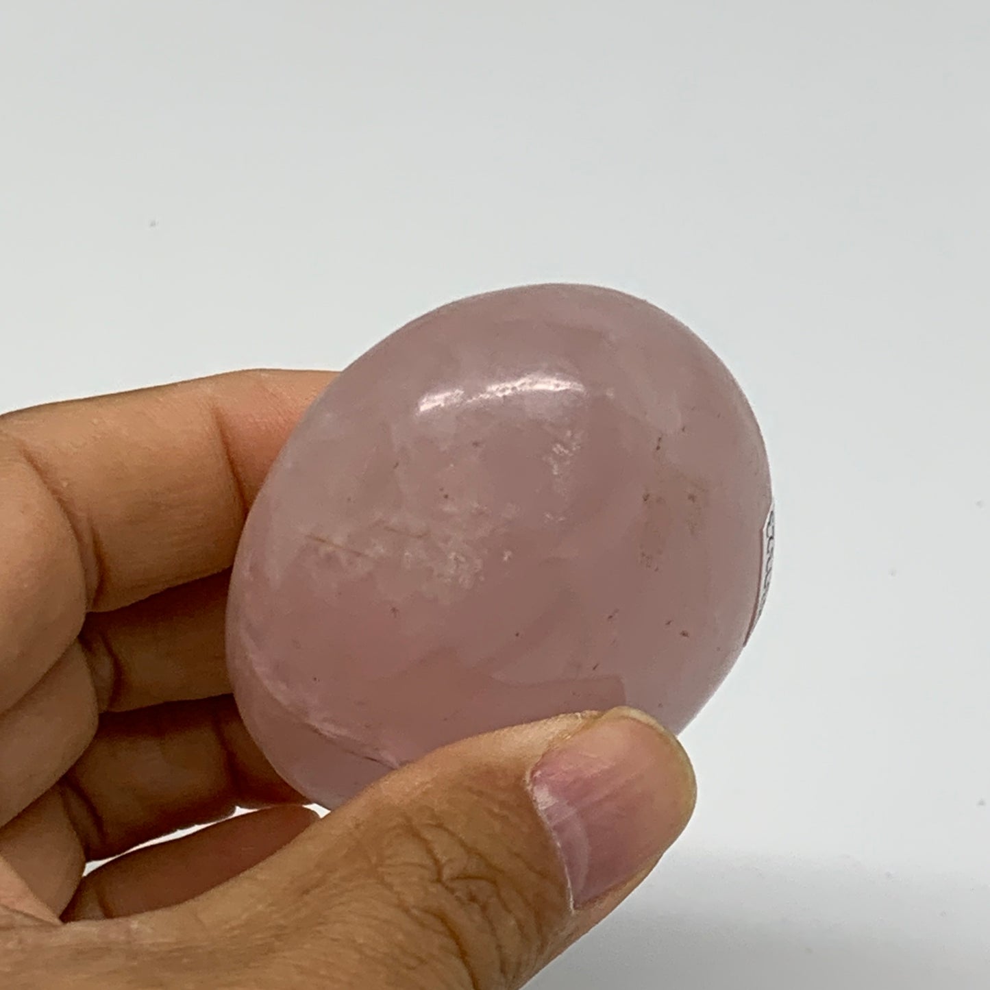 126.5g , 2.2"x2"x1.3", Natural Pink Rose Quartz Palm-stone Crystal, B37323