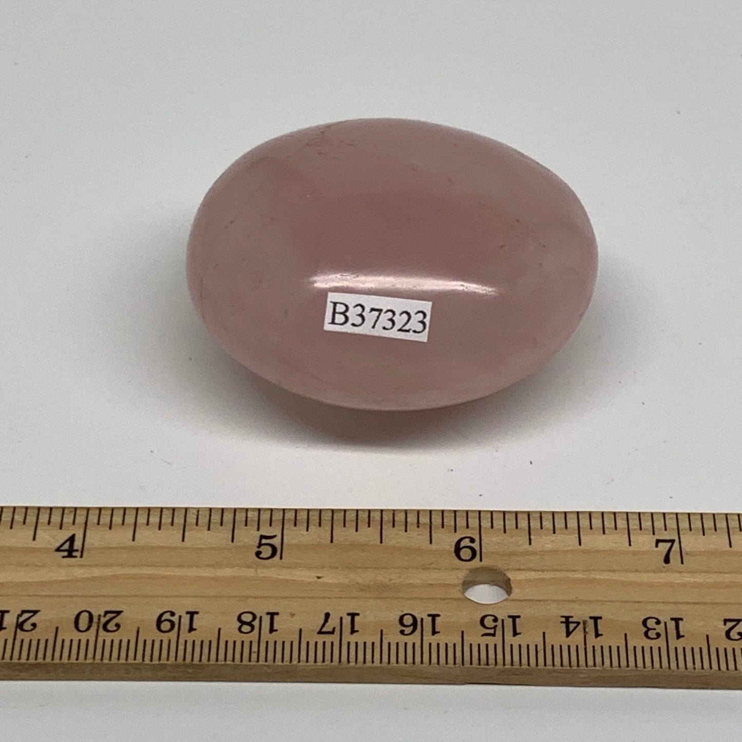 126.5g , 2.2"x2"x1.3", Natural Pink Rose Quartz Palm-stone Crystal, B37323