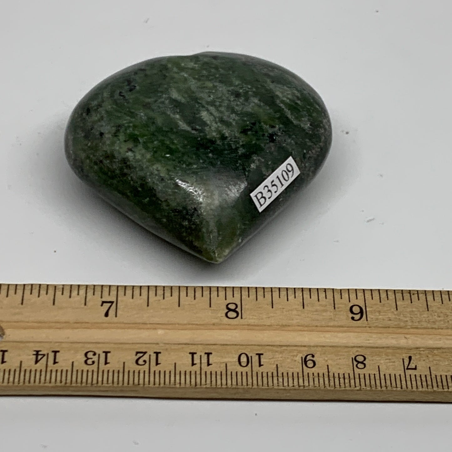 125g, 2.2"x2.3"x1" Green Serpentine Heart Polished Gemstones, B35109