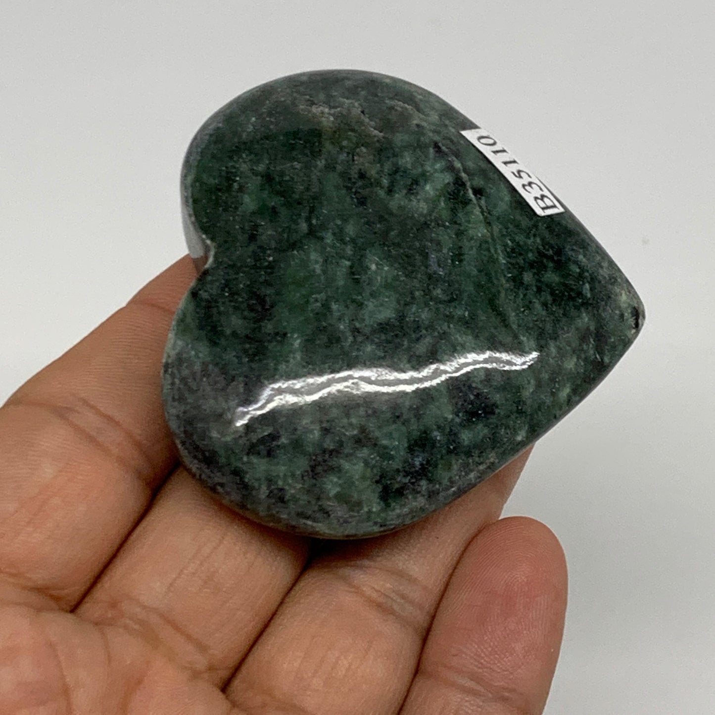 82.8g, 2.1"x2.3"x0.7" Green Serpentine Heart Polished Gemstones, B35110