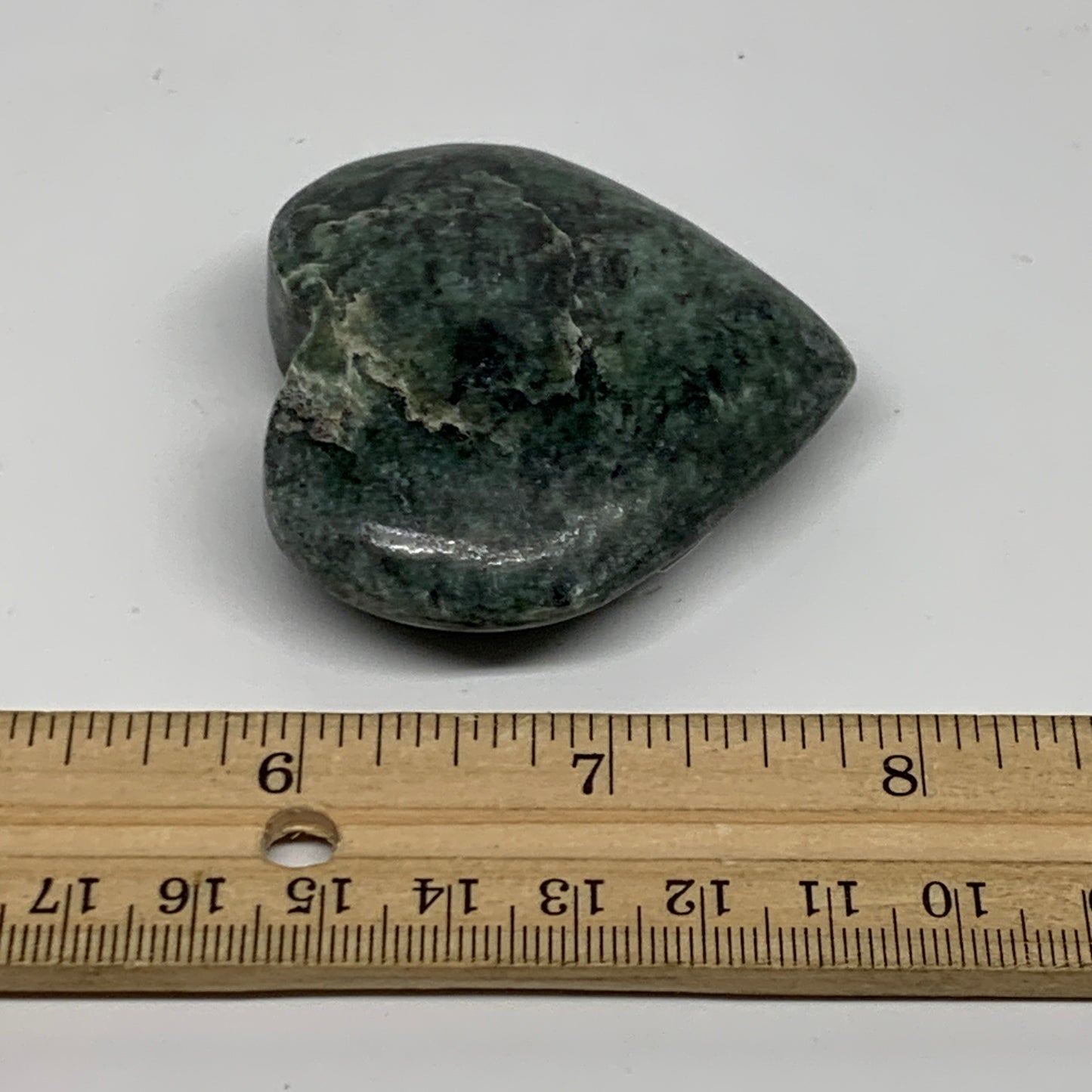 82.8g, 2.1"x2.3"x0.7" Green Serpentine Heart Polished Gemstones, B35110