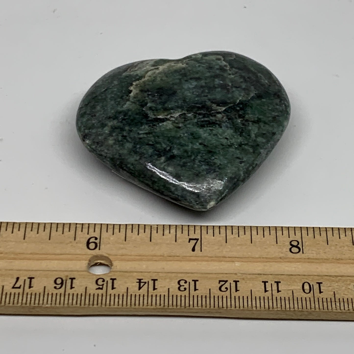 82.8g, 2.1"x2.3"x0.7" Green Serpentine Heart Polished Gemstones, B35110
