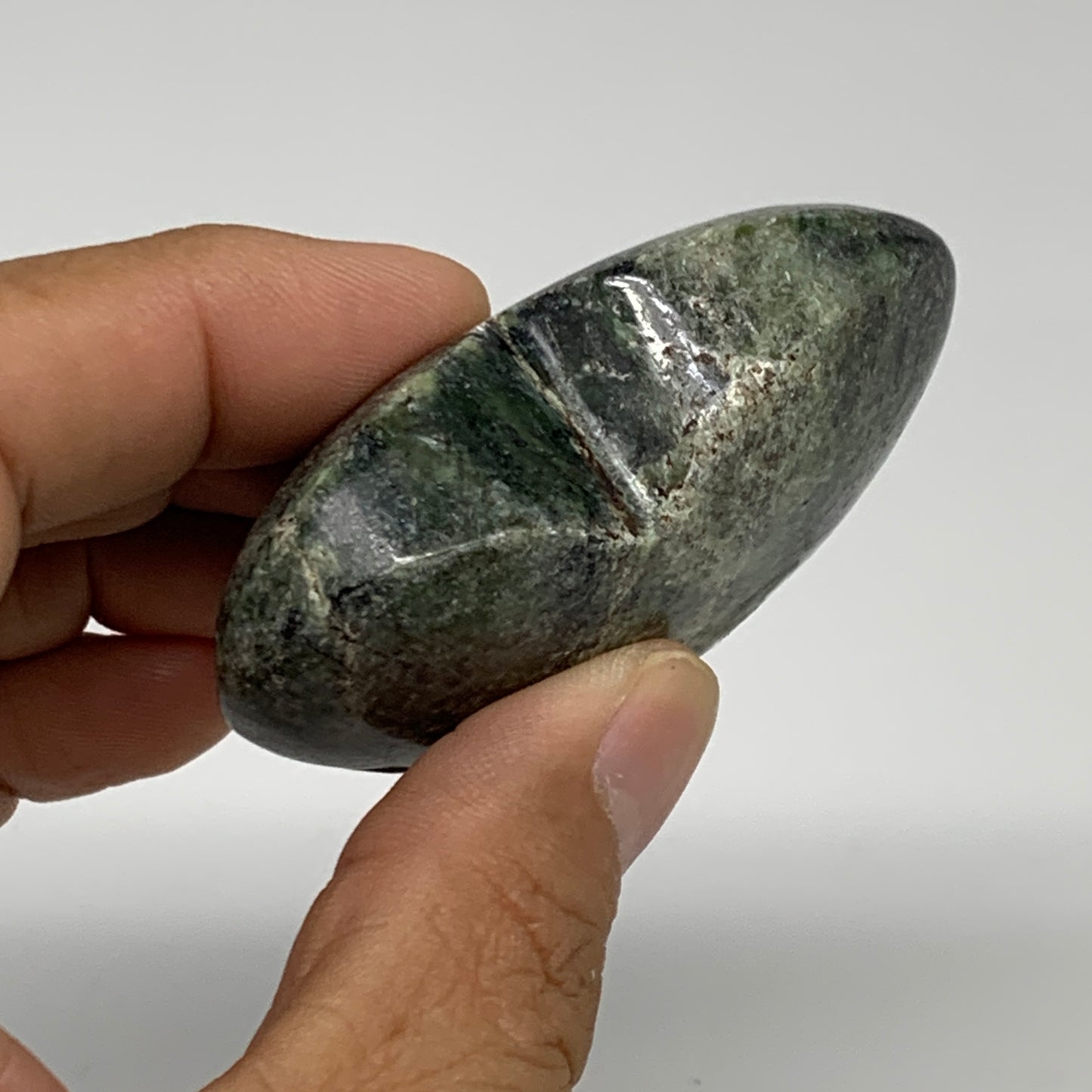 98.2g, 2"x2.3"x0.9" Green Serpentine Heart Polished Gemstones, B35111