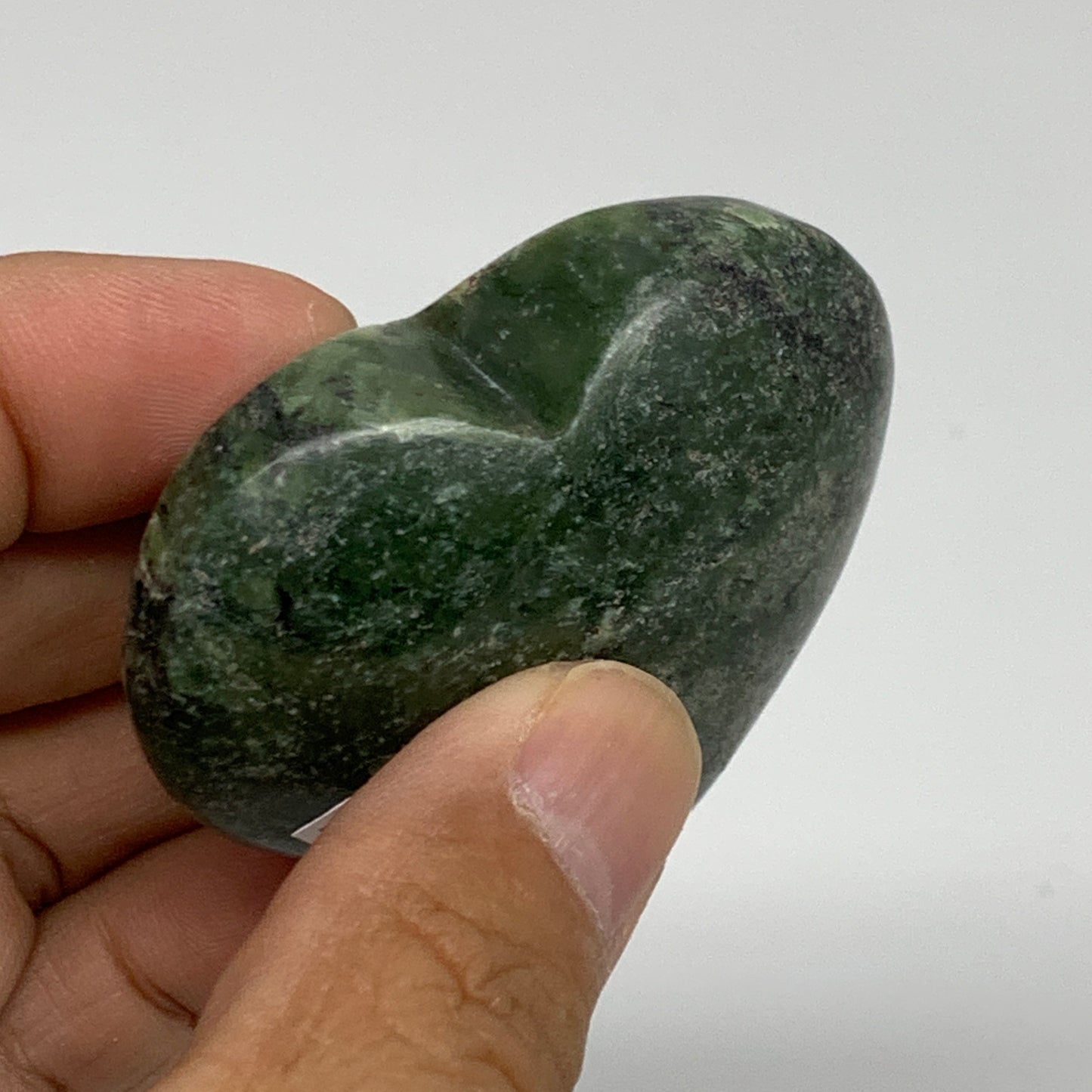 83g, 1.9"x2.1"x0.9" Green Serpentine Heart Polished Gemstones, B35114