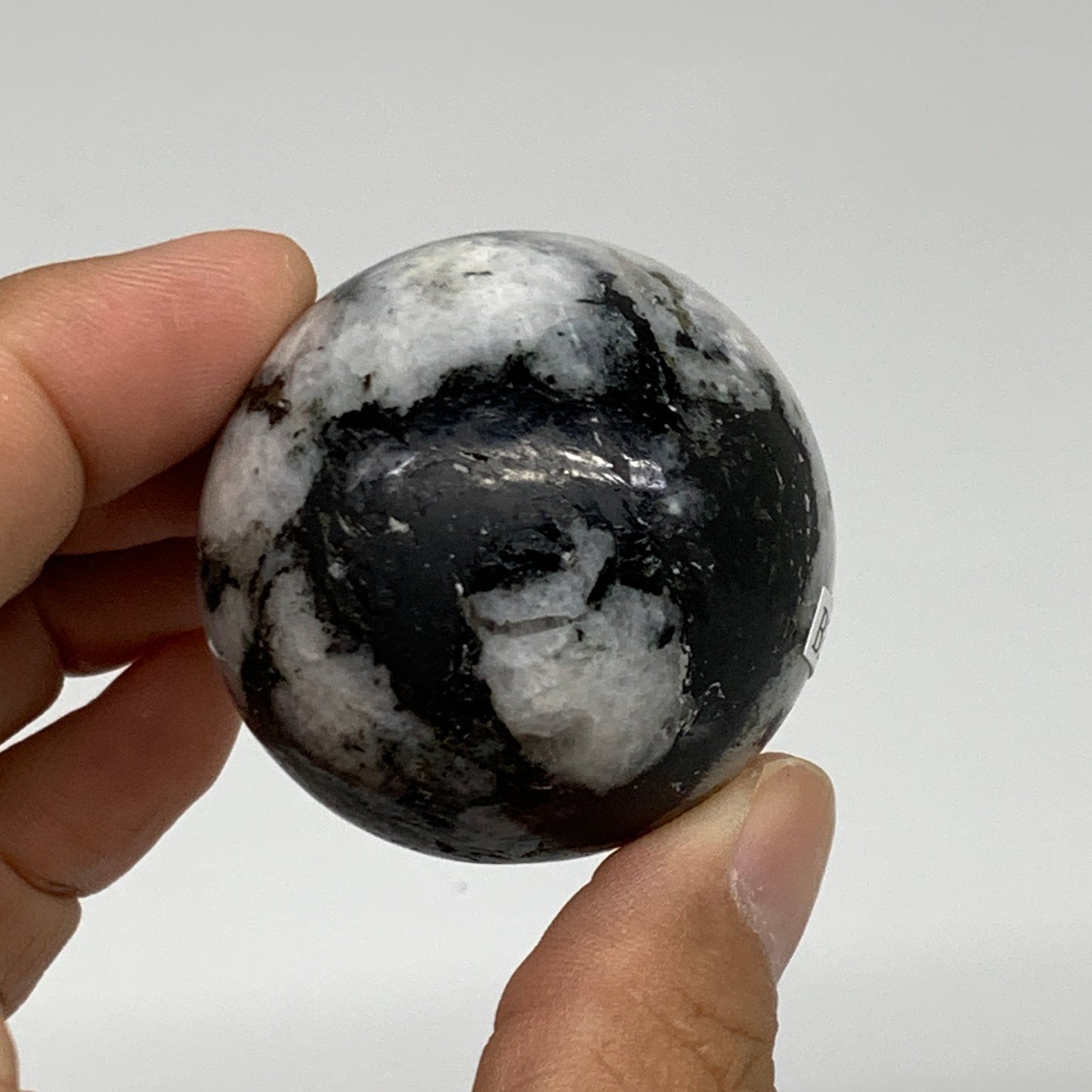 112.5g, 1.7"(42mm), Natural Rainbow Moonstone Sphere Ball Gemstone, B35124