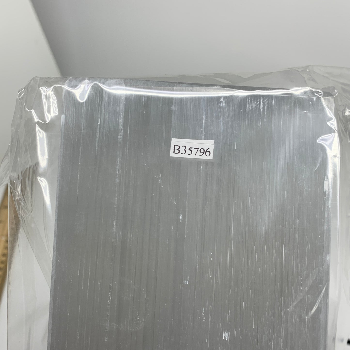 11.5 lbs. 11.75"x3.5", Rectangle Selenite (Satin Spar) Lamp, w/6ft Chord, B35796