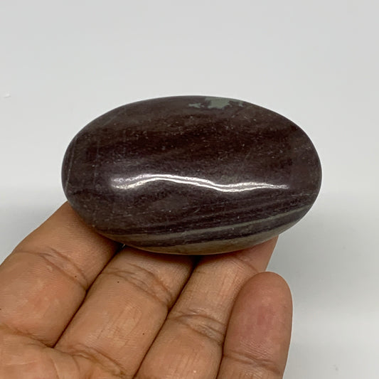78.8g,  2.4"x1.5"x0.9", Narmada Shiva Lingam Palm-Stone Polished, B29403
