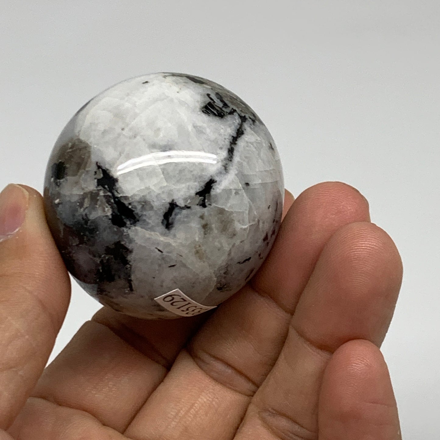 107.9g, 1.6"(41mm), Natural Rainbow Moonstone Sphere Ball Gemstone, B35129
