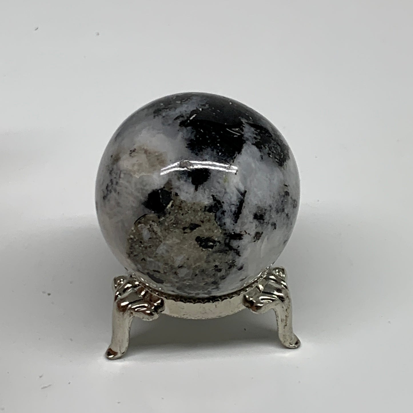 107.9g, 1.6"(41mm), Natural Rainbow Moonstone Sphere Ball Gemstone, B35129