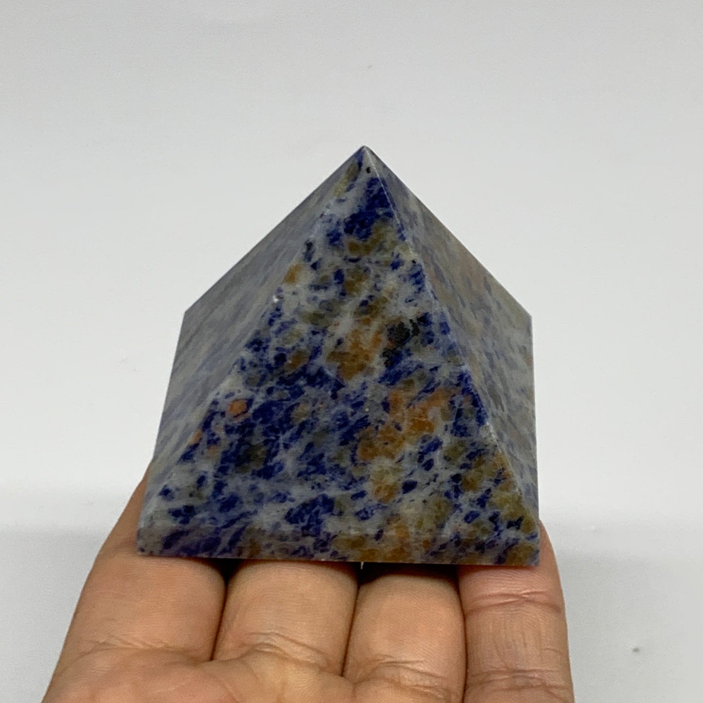 189.5g, 2"x2.3"x2.2", Sodalite Pyramid Crystal Gemstone @Brazil, B30183