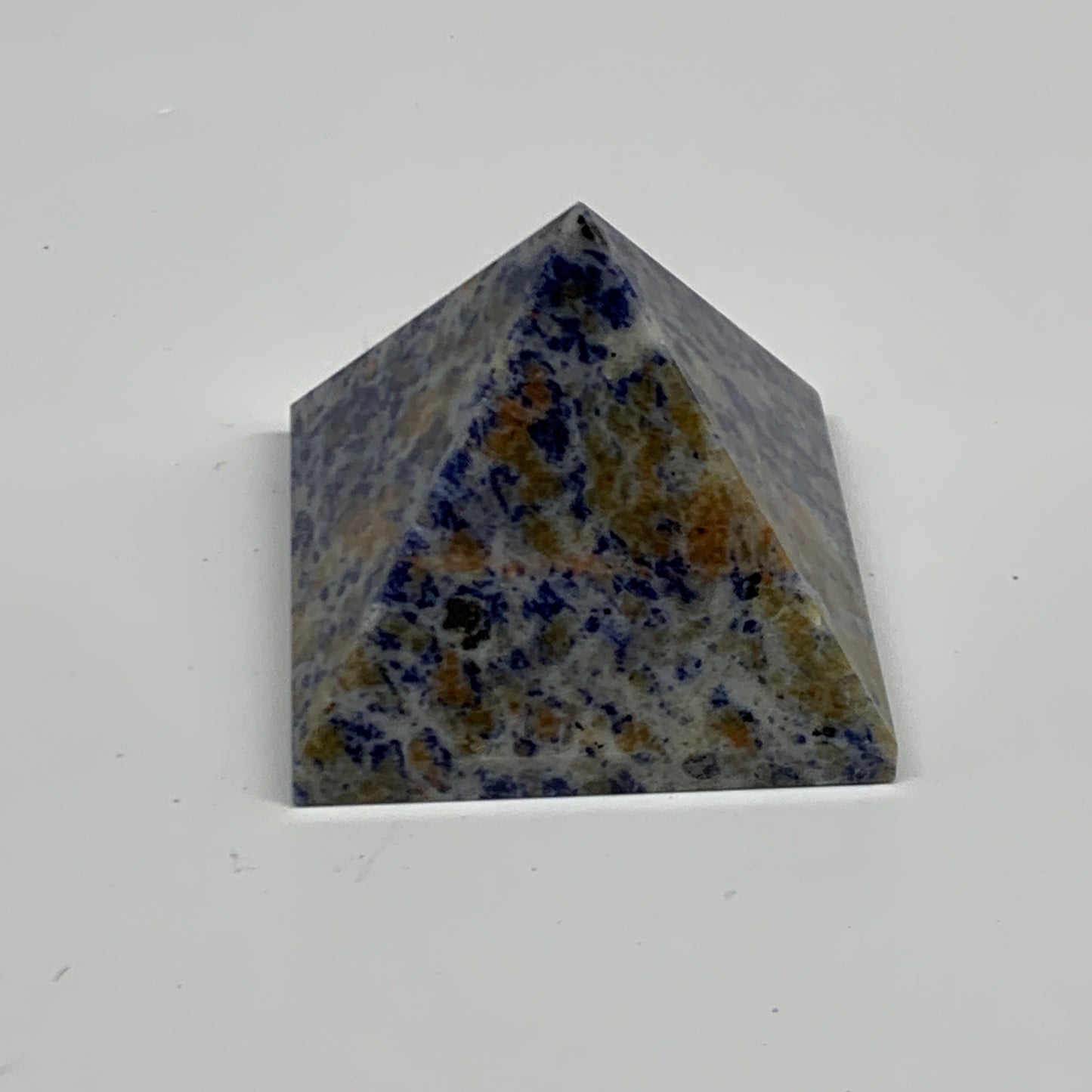 189.5g, 2"x2.3"x2.2", Sodalite Pyramid Crystal Gemstone @Brazil, B30183