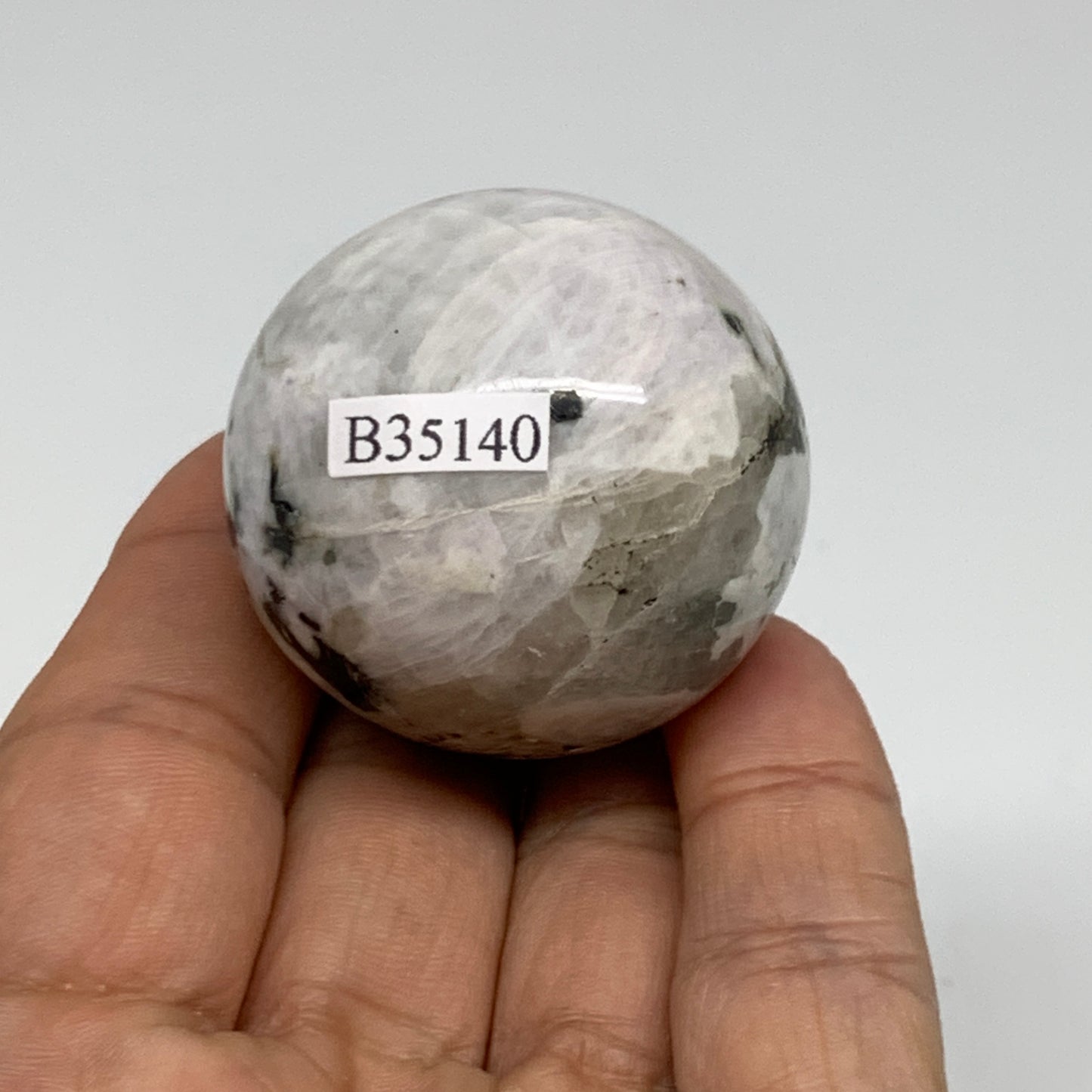 83g, 1.5"(39mm), Natural Rainbow Moonstone Sphere Ball Gemstone, B35140