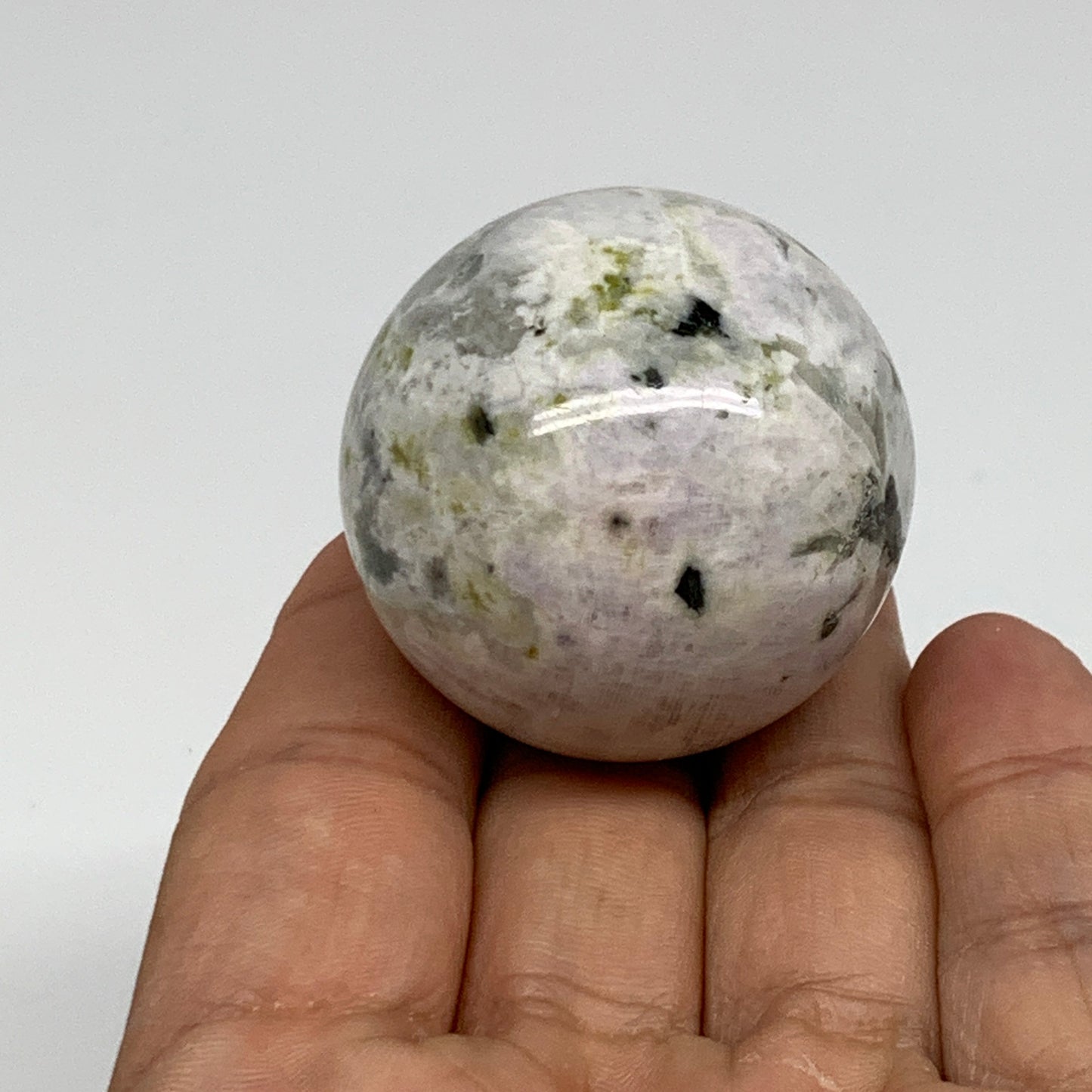 83g, 1.5"(39mm), Natural Rainbow Moonstone Sphere Ball Gemstone, B35140