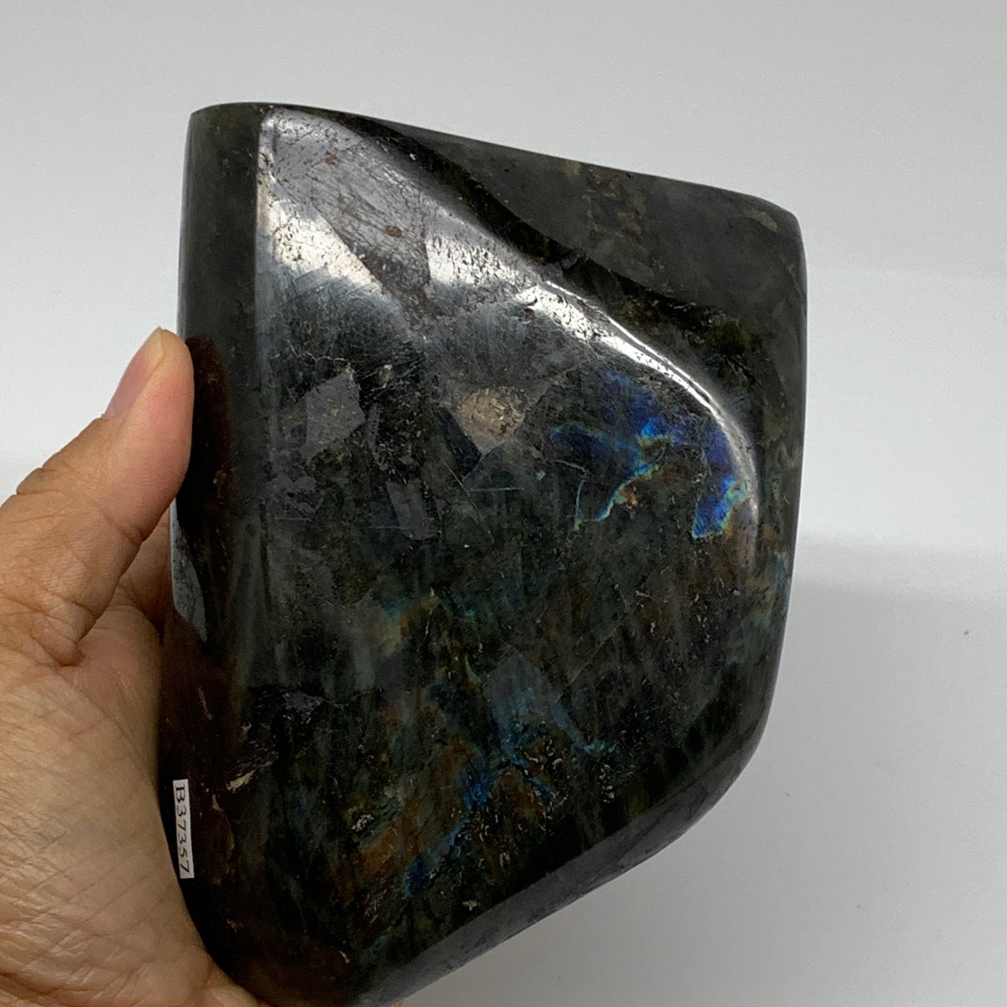 2.3 lbs, 5.3"x3.8"x1.6" Natural Labradorite Crystal Gemstones Freeform, B37357