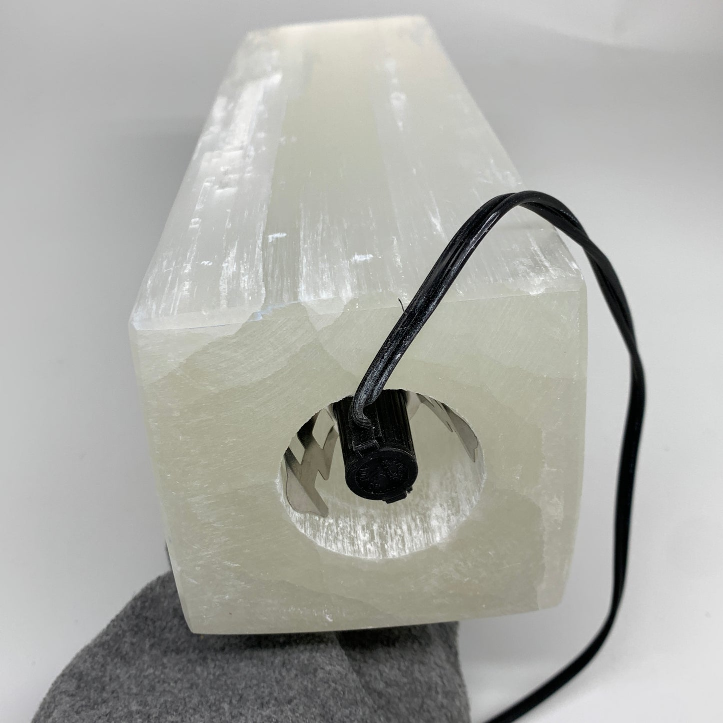 10.6 lbs. 11.6"x3.6", Rectangle Selenite (Satin Spar) Lamp, w/6ft Chord, B35807