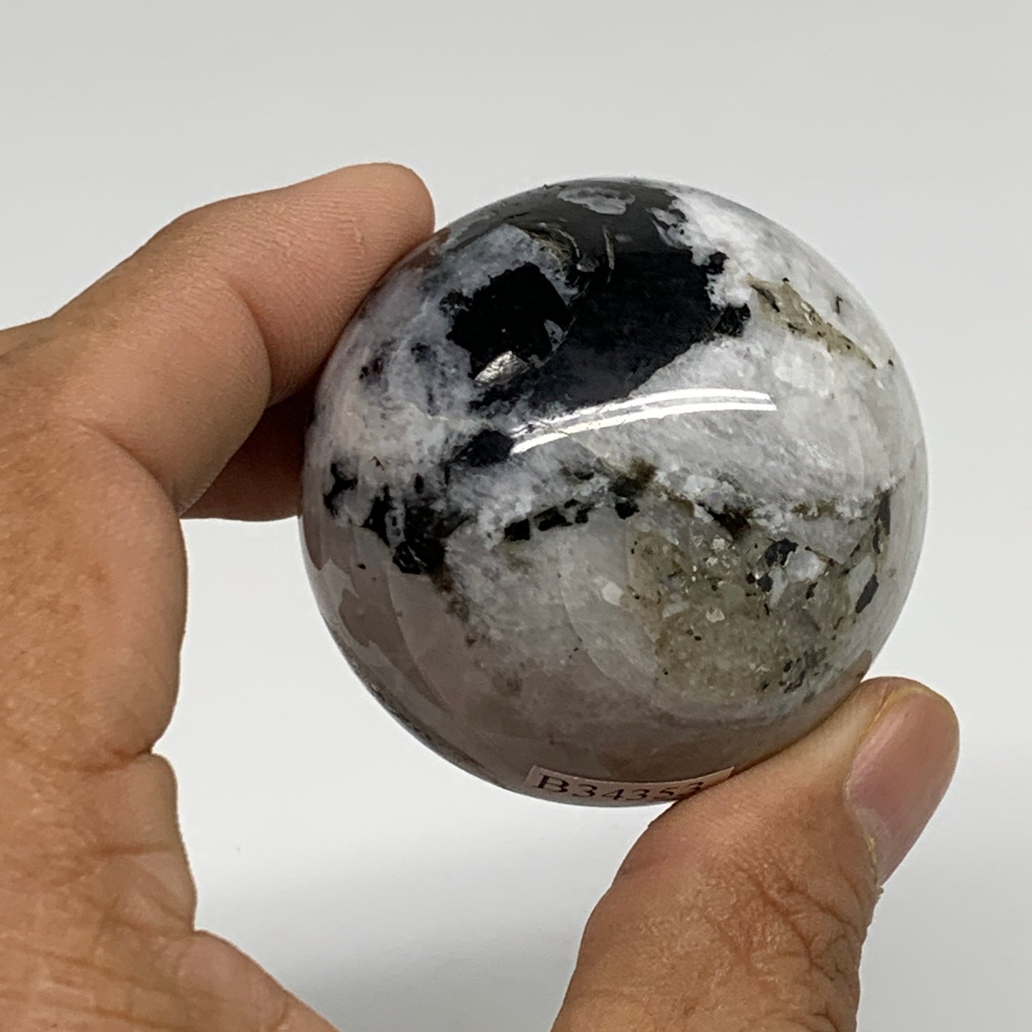 149.9g, 1.9"(47mm), Natural Rainbow Moonstone Sphere Ball Gemstone, B34353