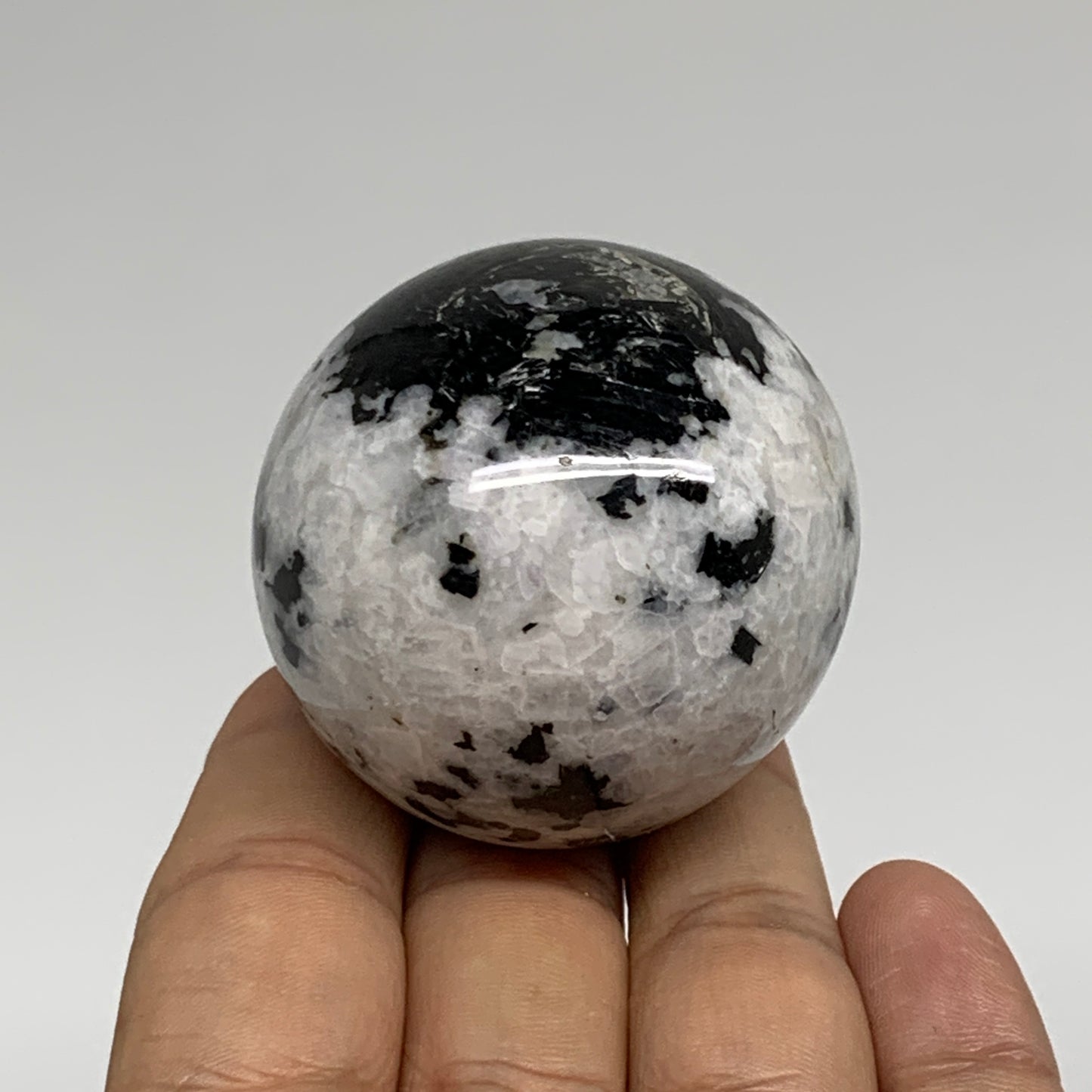 145.3g, 1.8"(46mm), Natural Rainbow Moonstone Sphere Ball Gemstone, B34354