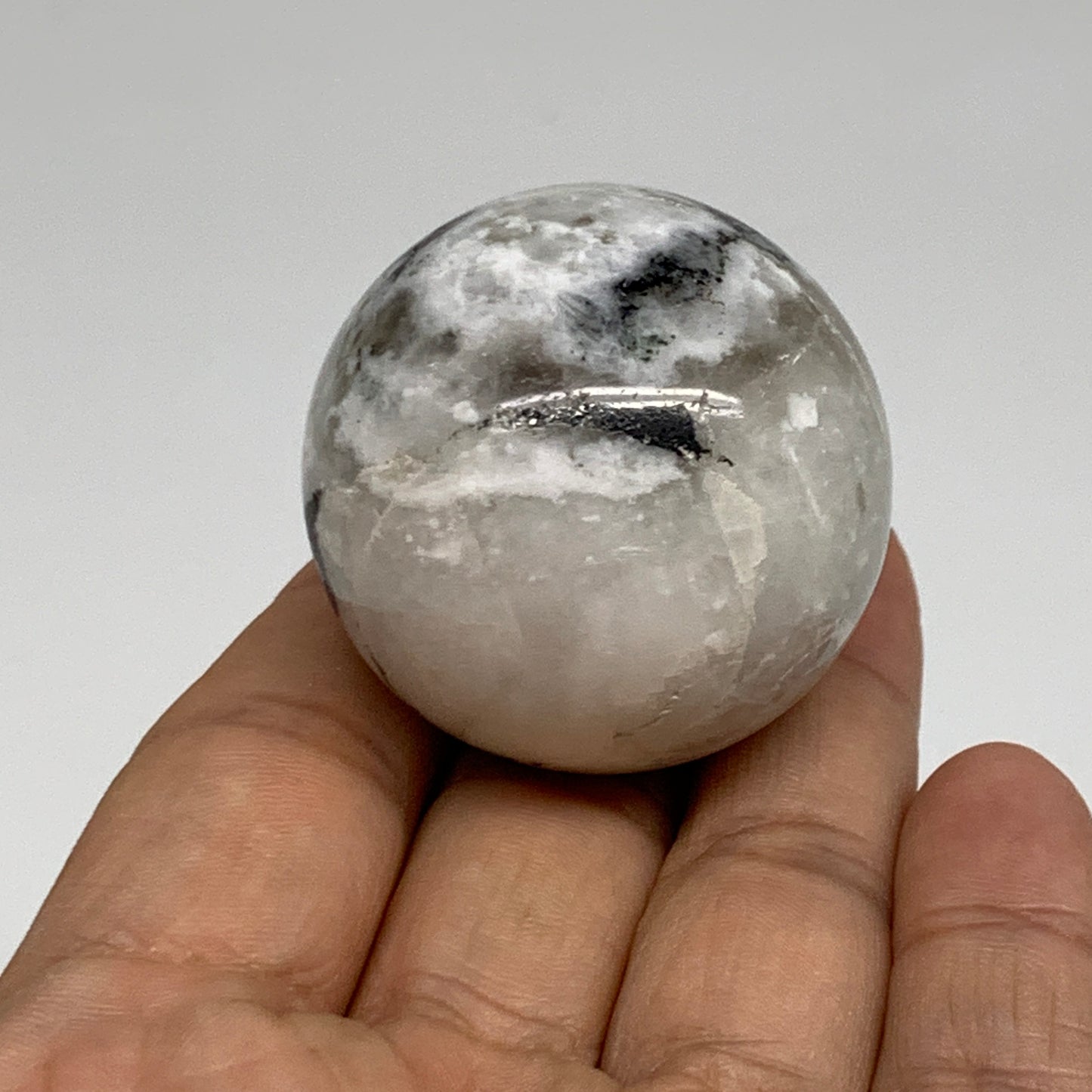 84.8g, 1.6"(39mm), Natural Rainbow Moonstone Sphere Ball Gemstone, B35143