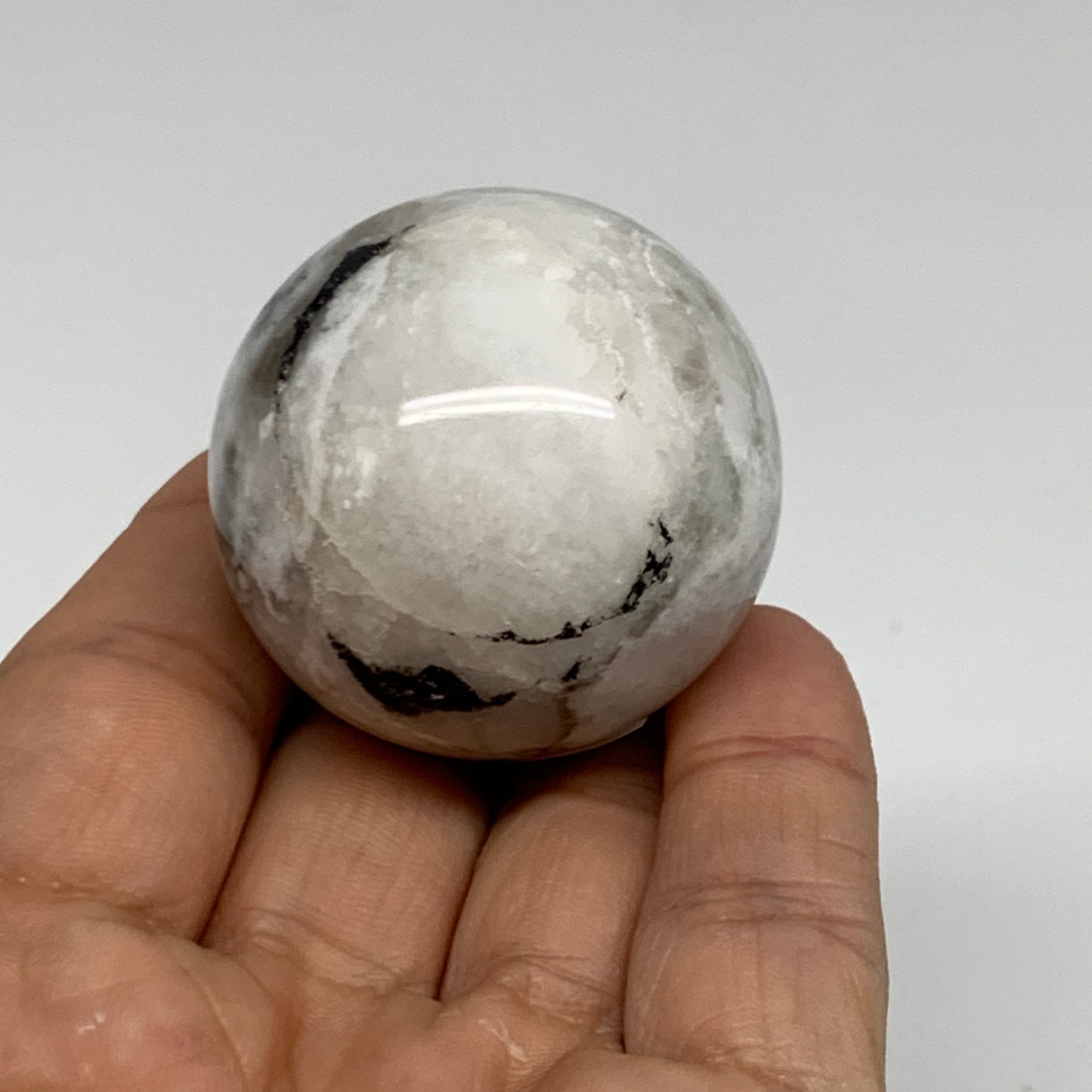 84.8g, 1.6"(39mm), Natural Rainbow Moonstone Sphere Ball Gemstone, B35143
