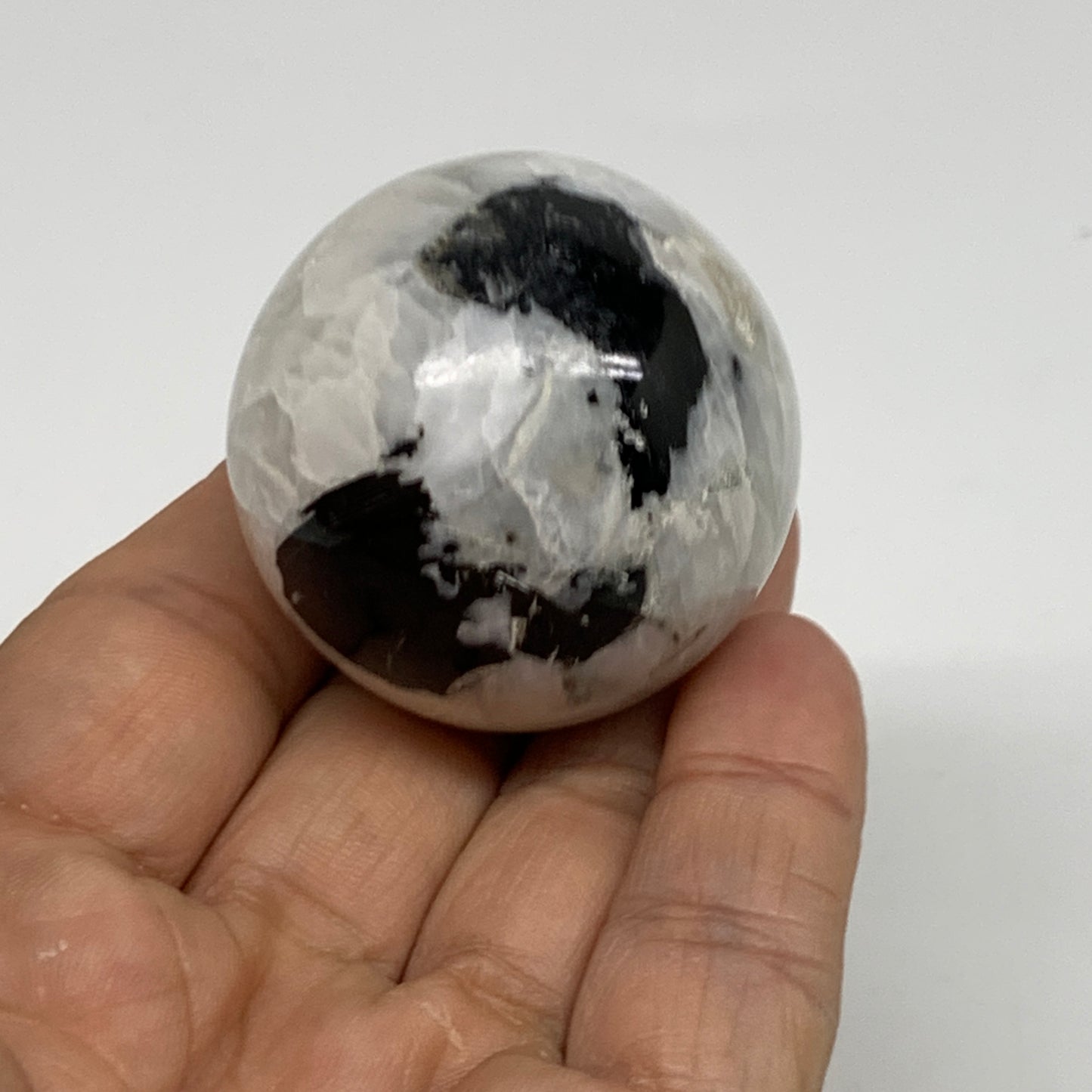 89.6g, 1.6"(40mm), Natural Rainbow Moonstone Sphere Ball Gemstone, B35144