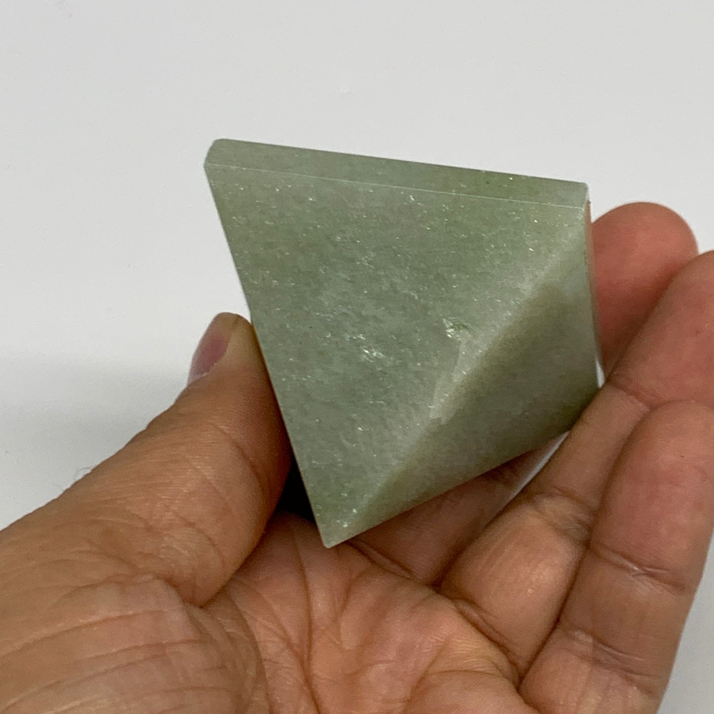 96.5g, 1.6"x1.8"x1.8", Green Aventurine Pyramid Gemstone,Healing Crystal, B30189