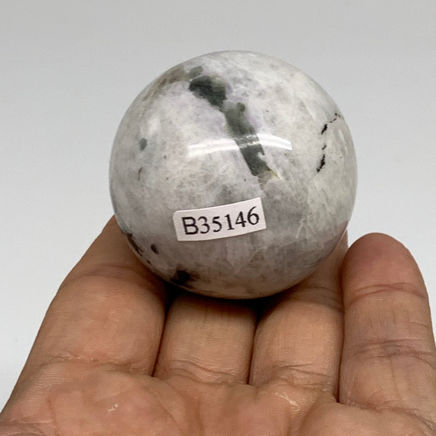 118.5g, 1.7"(43mm), Natural Rainbow Moonstone Sphere Ball Gemstone, B35146