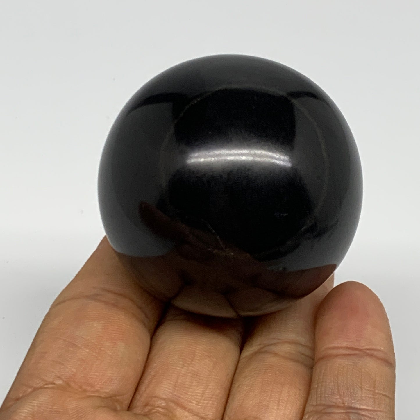 179.4g, 1.9"(49mm), Natural Black Jasper Sphere Ball Gemstone @India, B27908