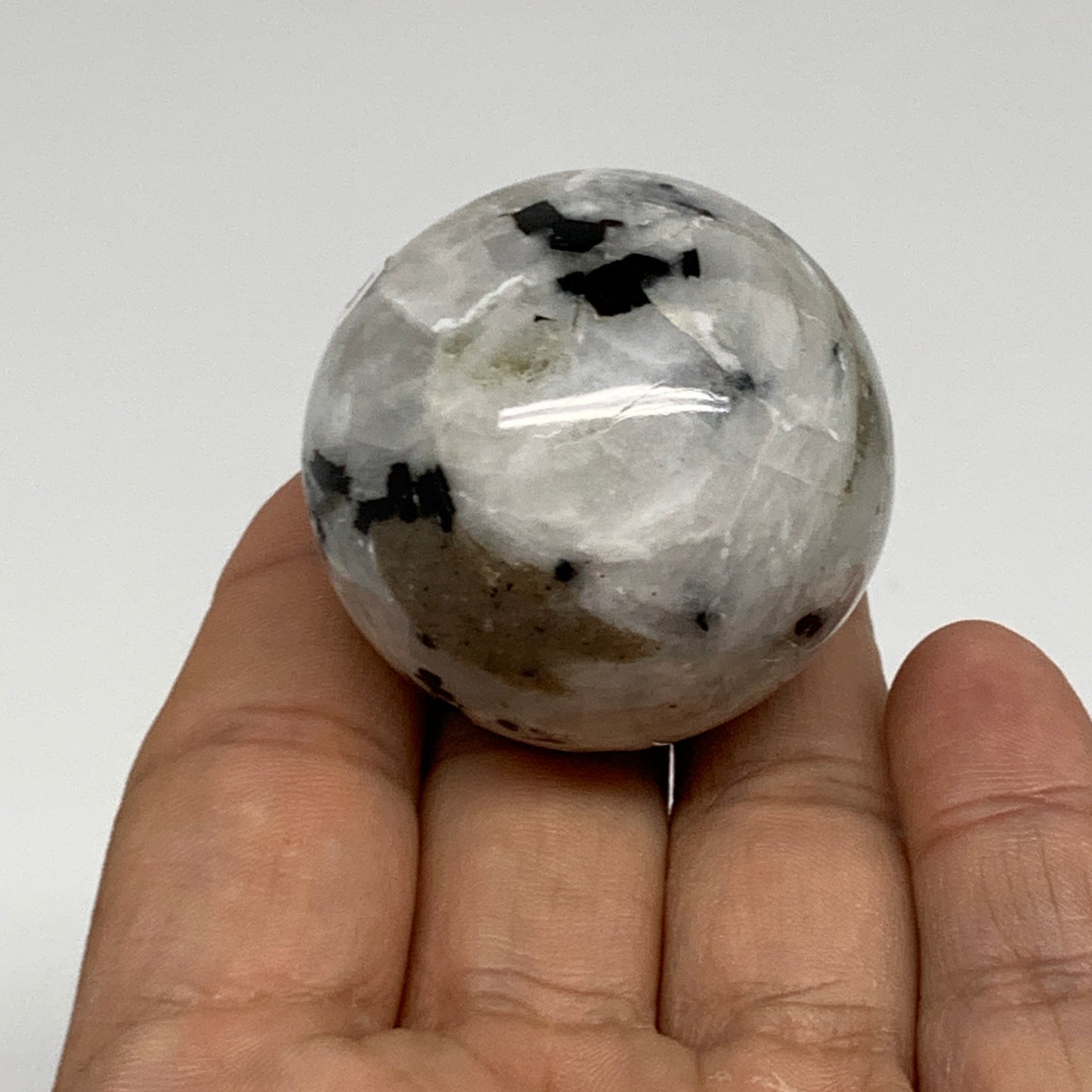 82.3g, 1.5"(38mm), Natural Rainbow Moonstone Sphere Ball Gemstone, B35148