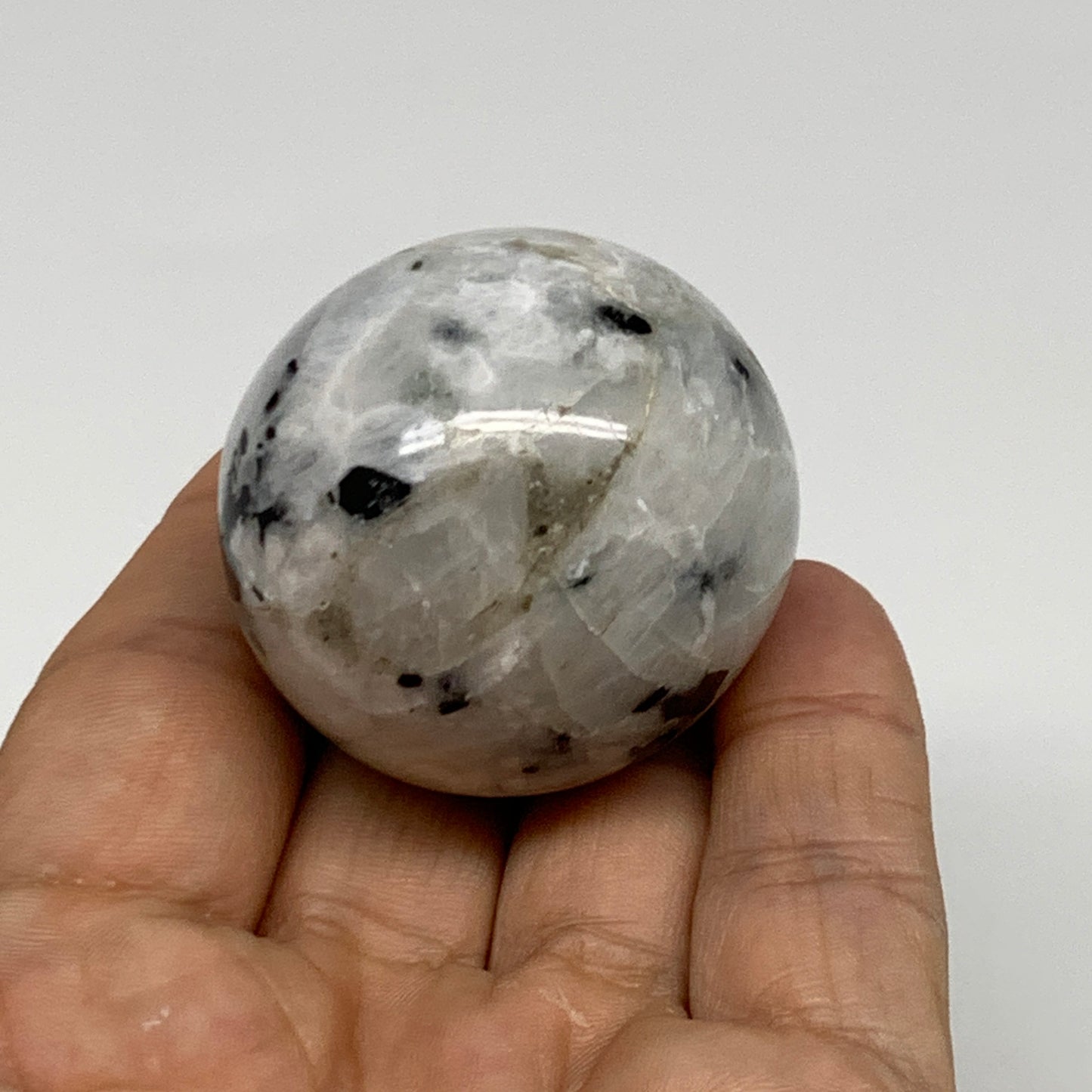 82.3g, 1.5"(38mm), Natural Rainbow Moonstone Sphere Ball Gemstone, B35148