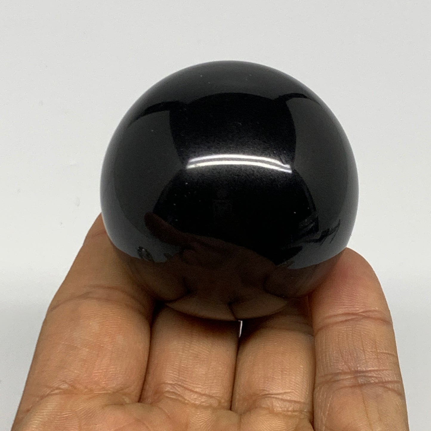 172.1g, 1.9"(48mm), Natural Black Jasper Sphere Ball Gemstone @India, B27910