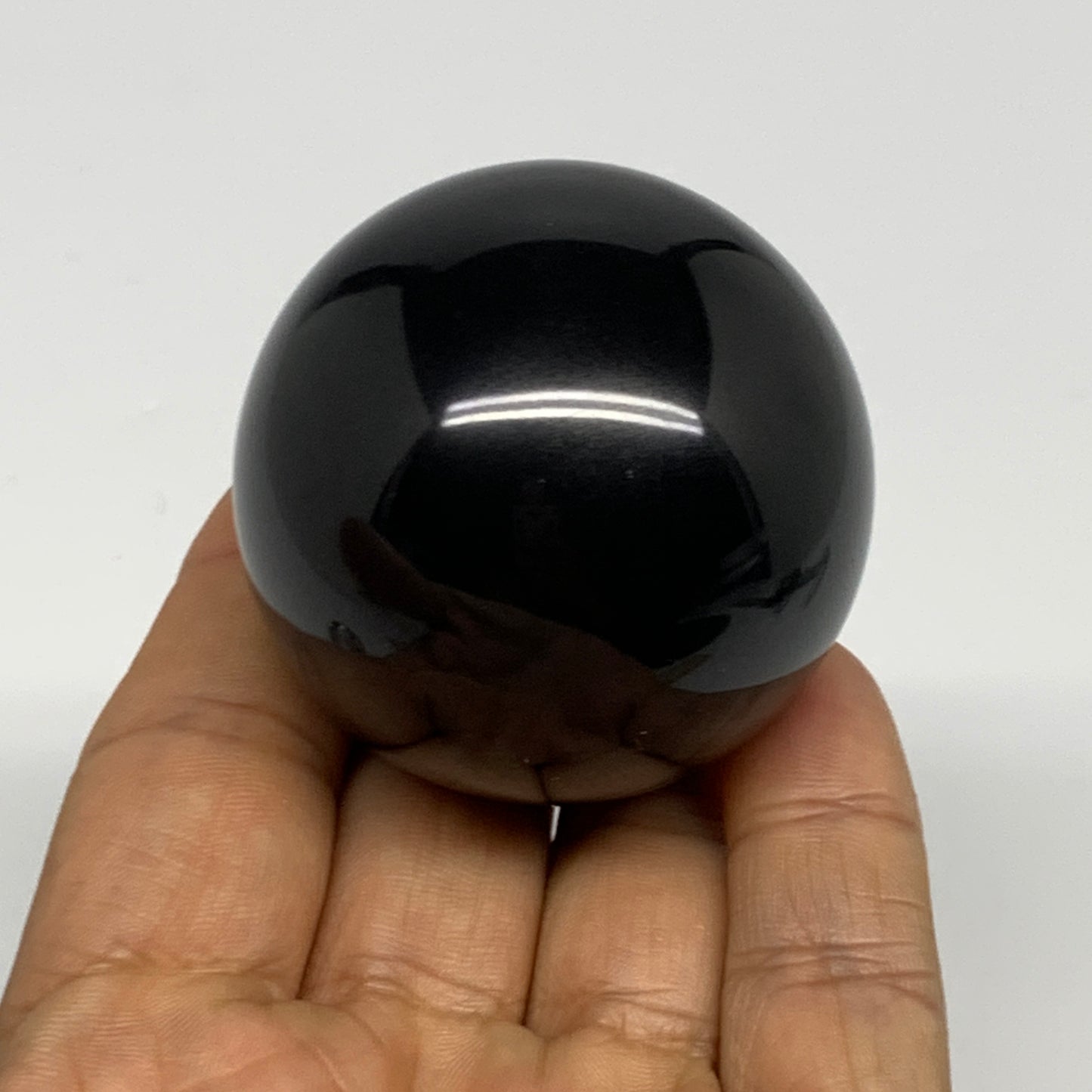 172.1g, 1.9"(48mm), Natural Black Jasper Sphere Ball Gemstone @India, B27910