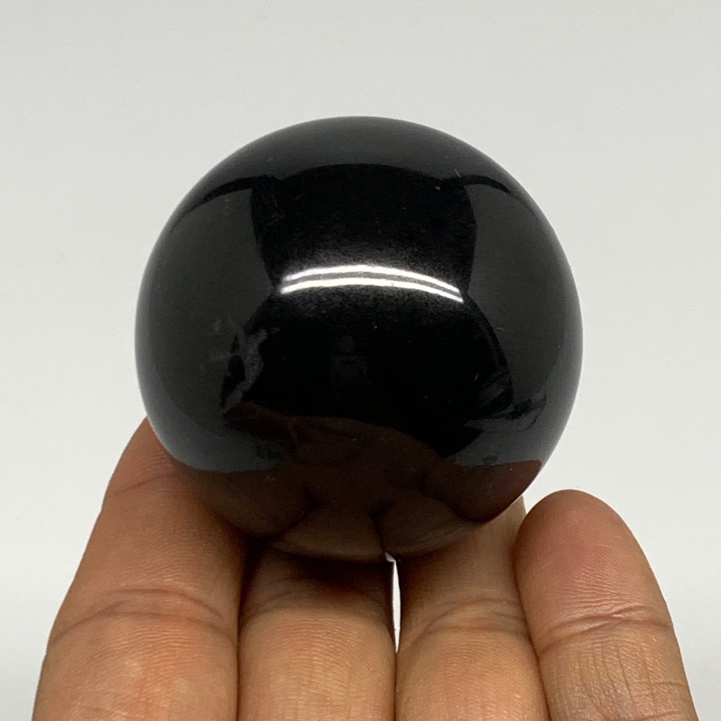 162.8g, 1.9"(47mm), Natural Black Jasper Sphere Ball Gemstone @India, B27916
