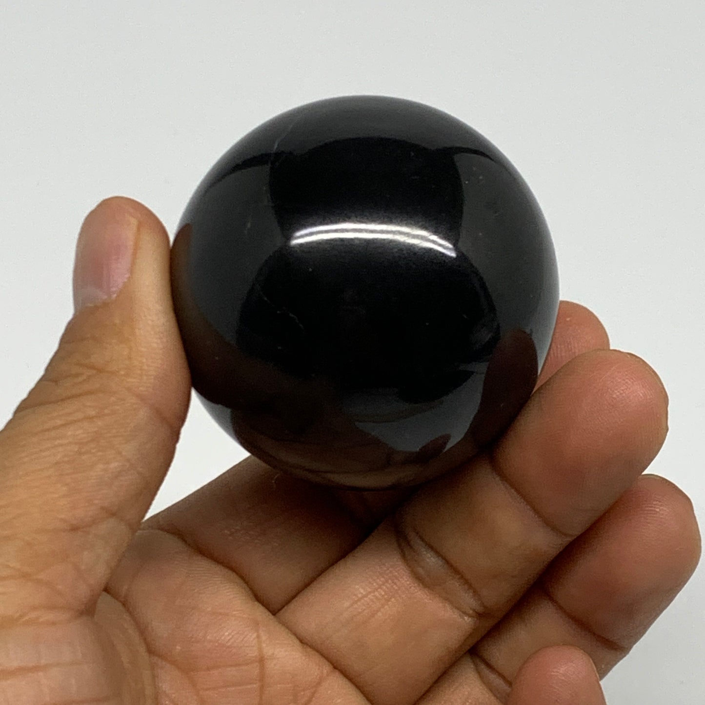 162.8g, 1.9"(47mm), Natural Black Jasper Sphere Ball Gemstone @India, B27916