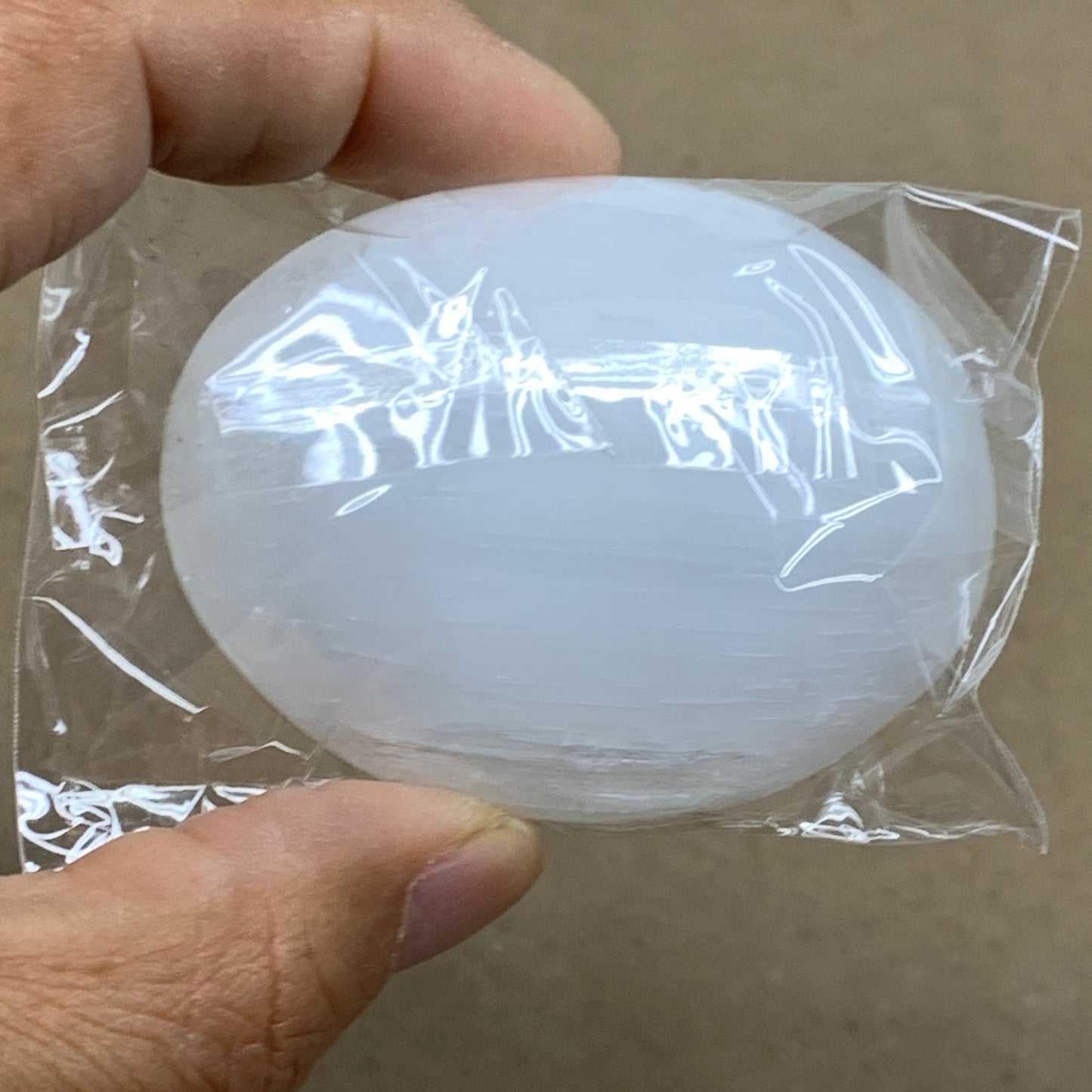 152g, 2.4"x1.8"x1", 2pcs, White Selenite Palmstone Crystal Pillow, B36881