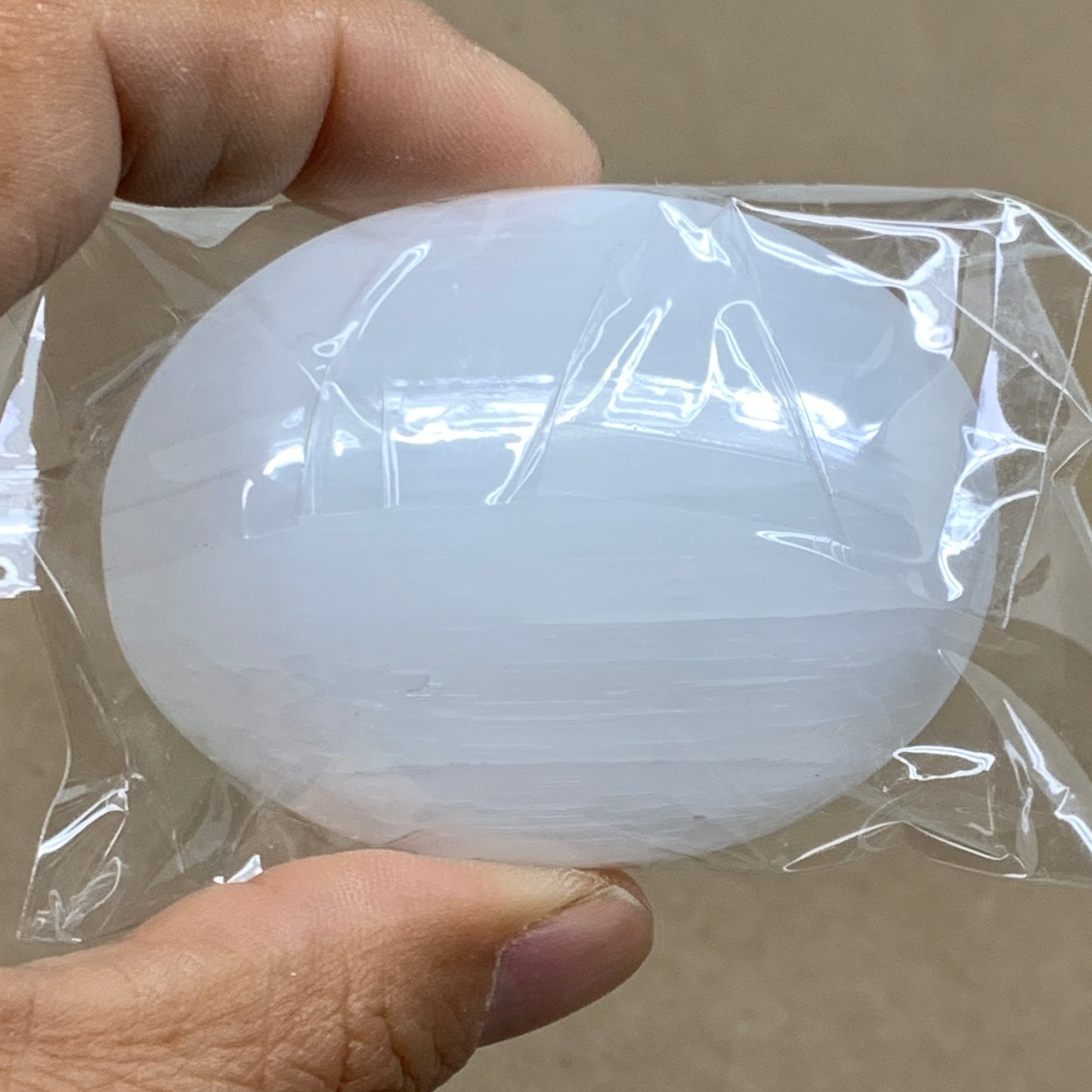 149g, 2.4"x1.8"x1", 2pcs, White Selenite Palmstone Crystal Pillow, B36885