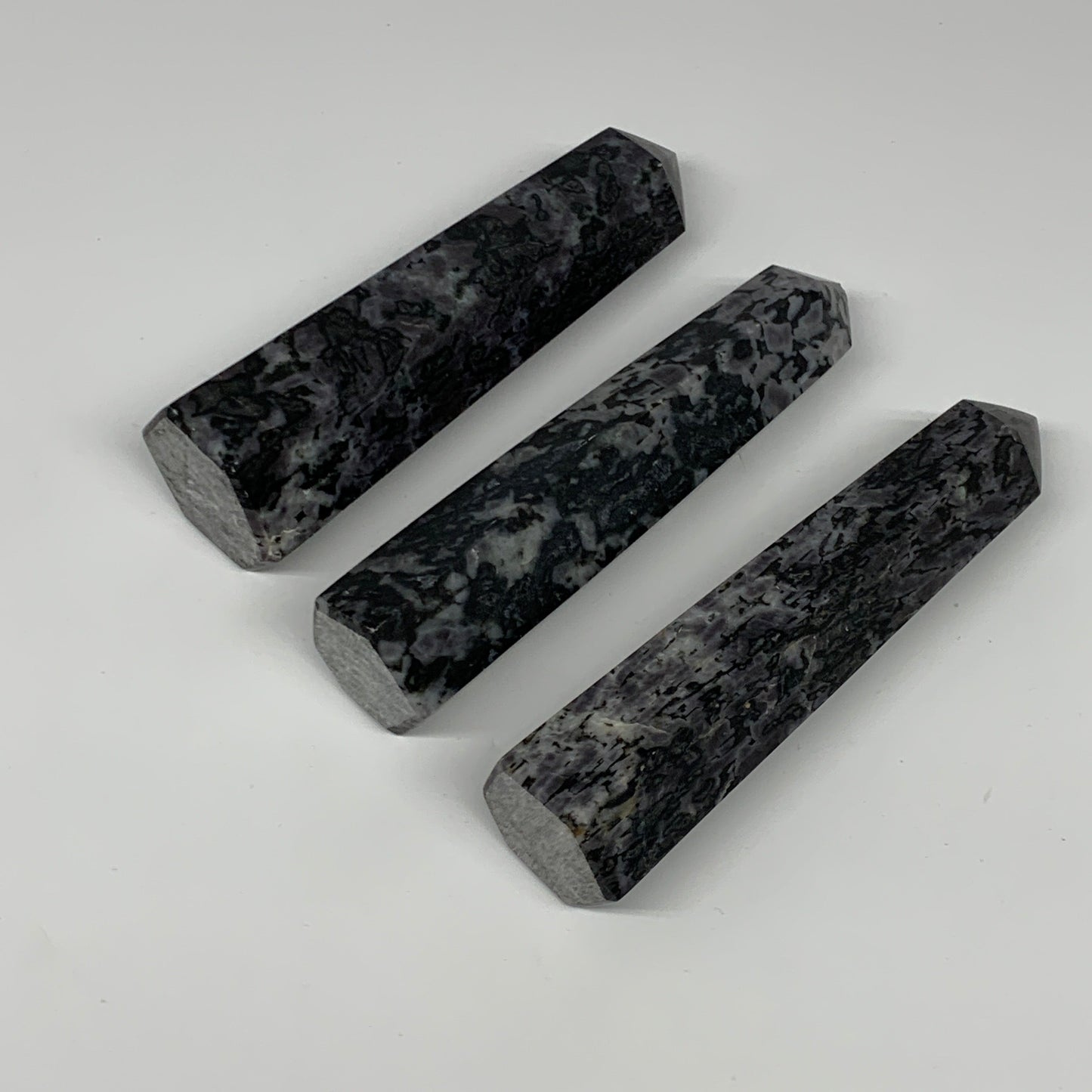 910 grams, 5.8" - 5.9", 3 pcs, Indigo Gabro Merlinte Towers/Obelisks, B21439