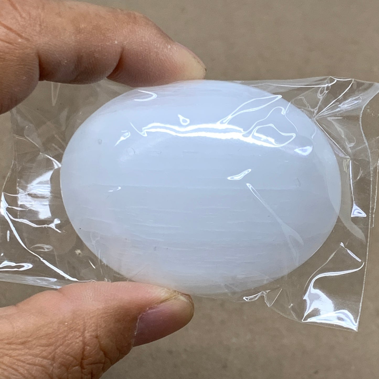 134g, 2.3"x1.8"x0.8", 2pcs, White Selenite Palmstone Crystal Pillow, B36887