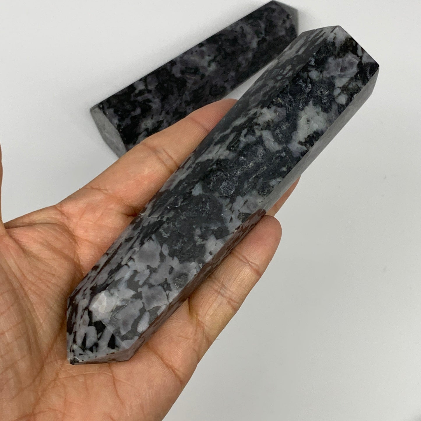 910 grams, 5.8" - 5.9", 3 pcs, Indigo Gabro Merlinte Towers/Obelisks, B21439