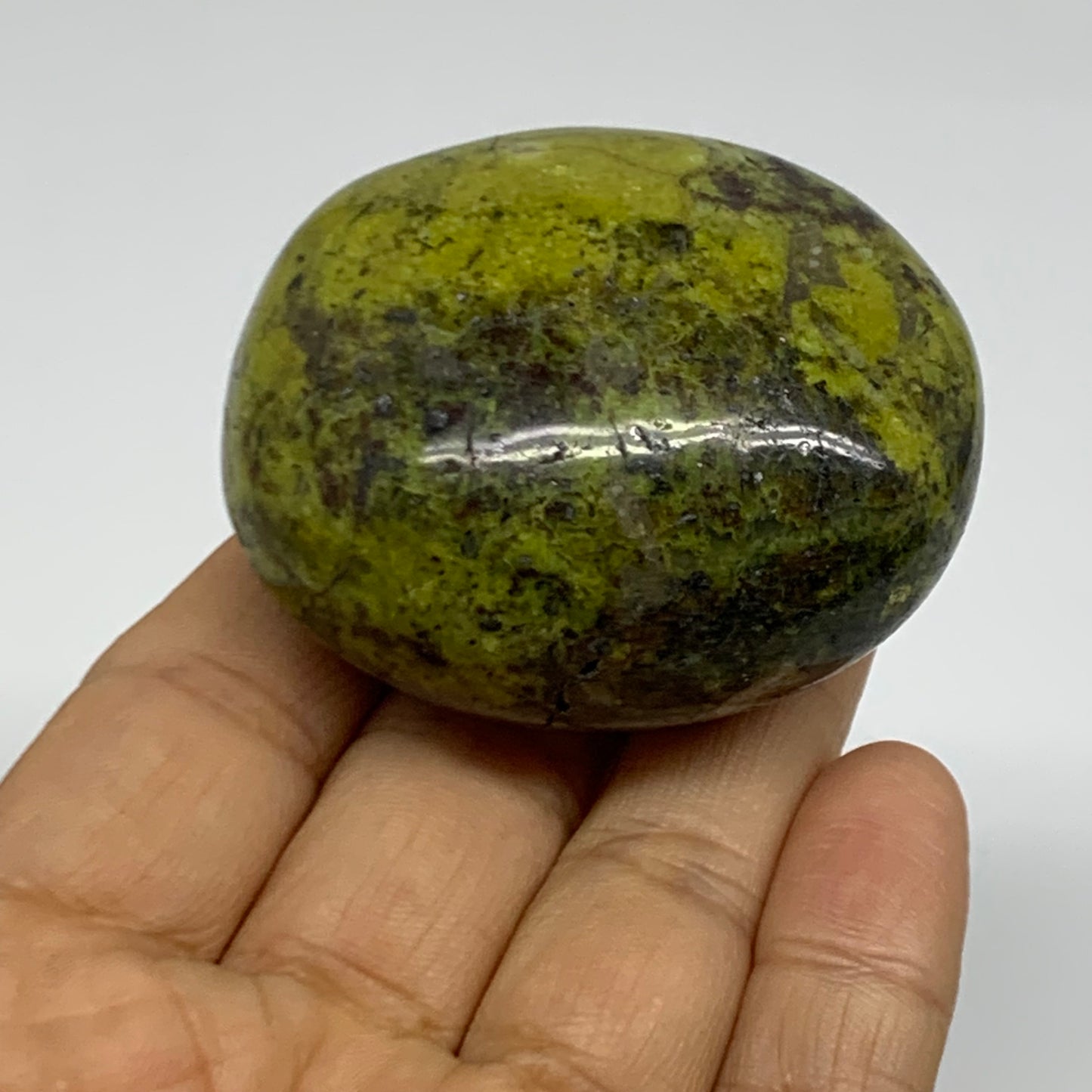 100g, 2.2"x1.9"x1.3", Green Opal Crystal PalmStone Polished Reiki, B38234