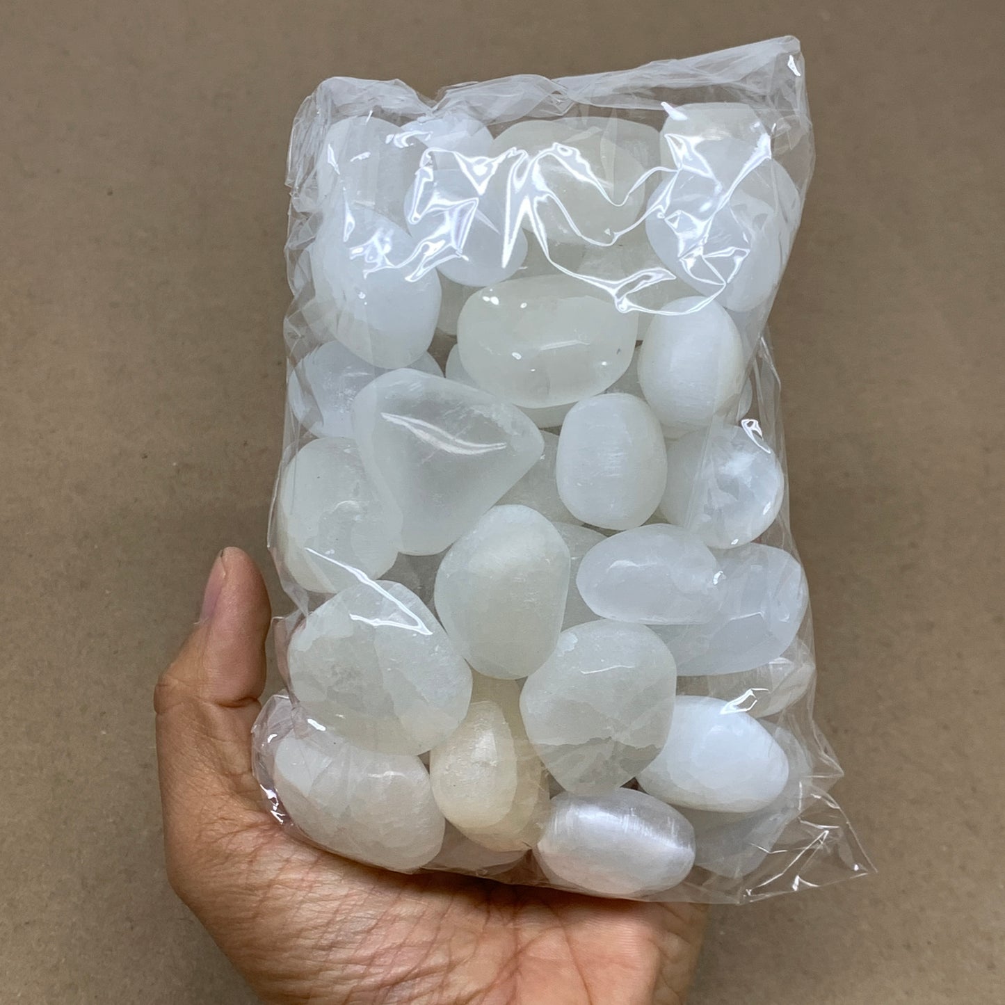 2.2 lbs, 1" x 1.4", Aprox 50pcs, Tumbled Selenite Crystals, Satin Spar, B36897